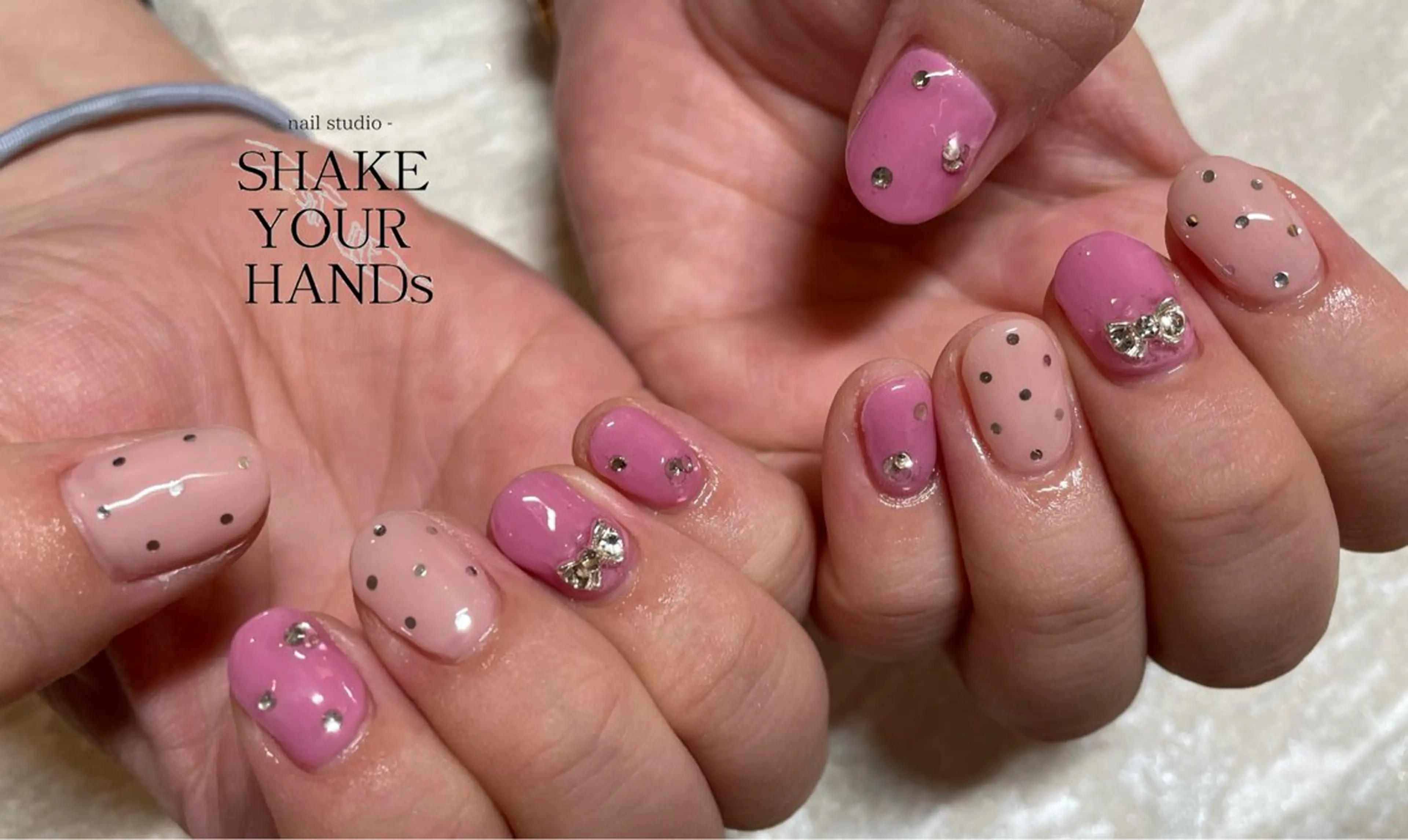 ネイル ハンドネイル ネイルスタジオ シェイクユアハンズのネイルデザイン