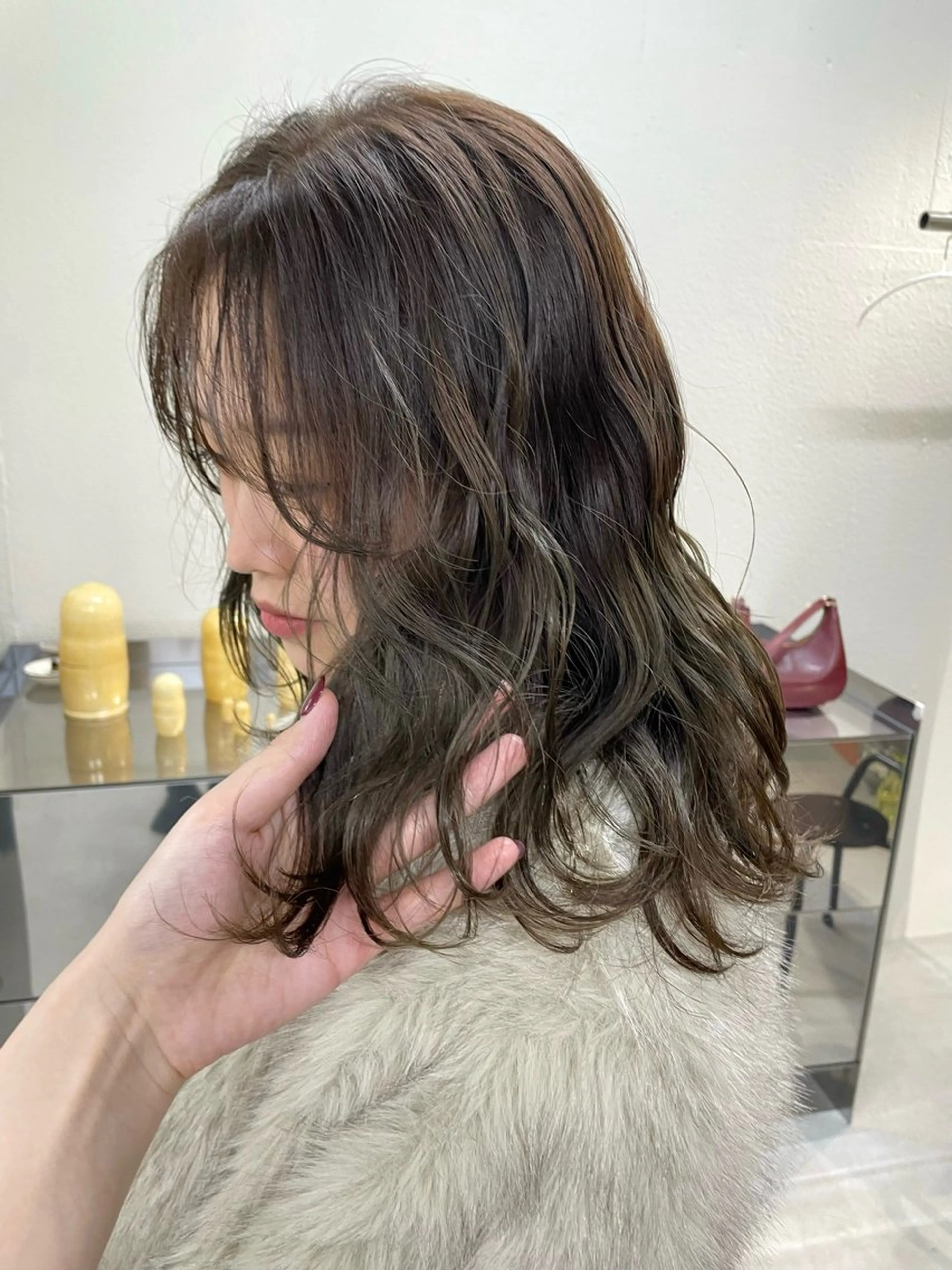 ミディアム カラー ベージュカラー オリーブベージュ ヘアカラー Then所属・mana/ハイトーン /ヘアアレンジ🎀のヘアスタイル