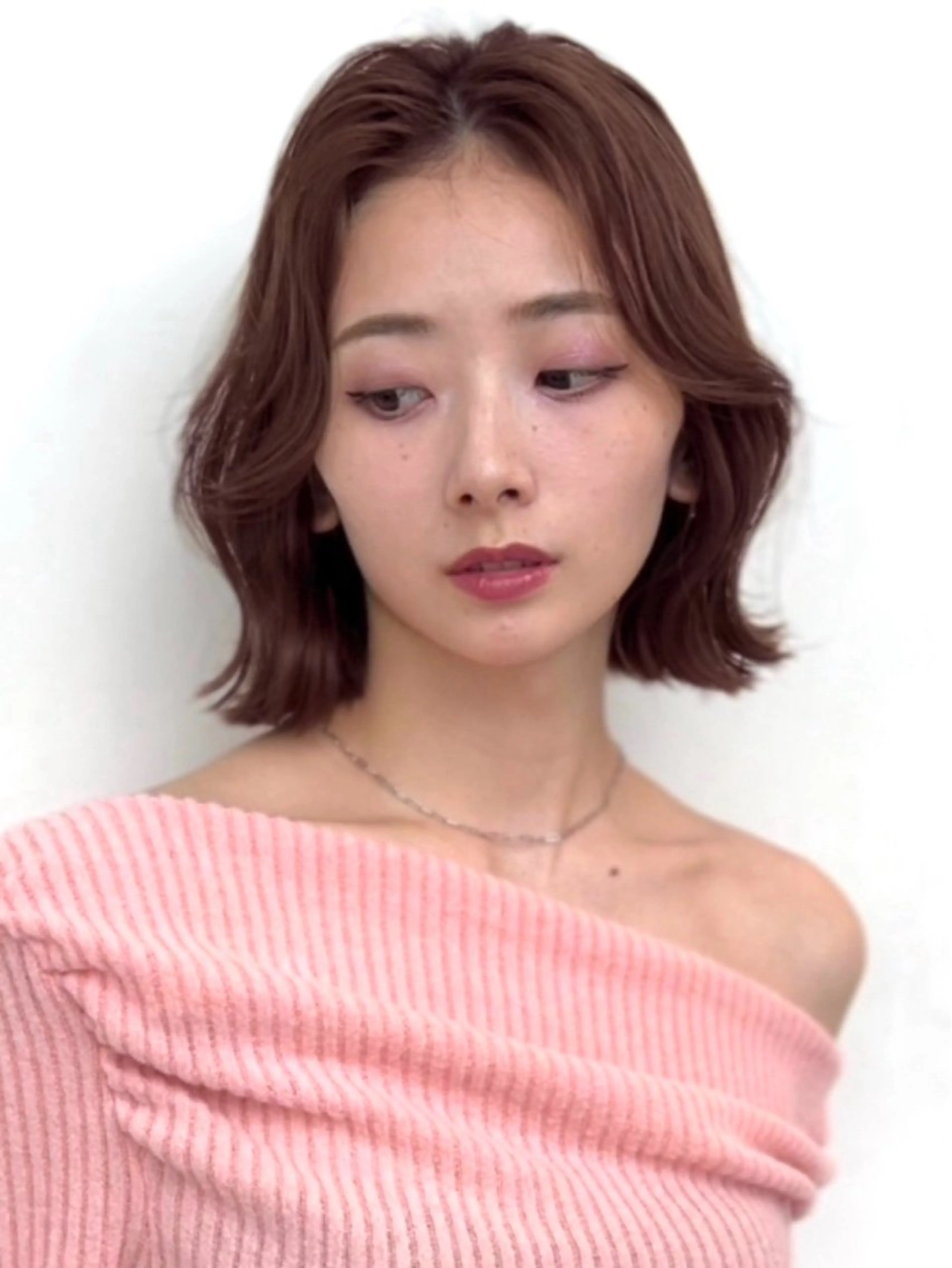 ショート カラー カット ヘアカラー トリートメント 莉乃/縮毛矯正/髪質 改善/艶カラーのヘアスタイル