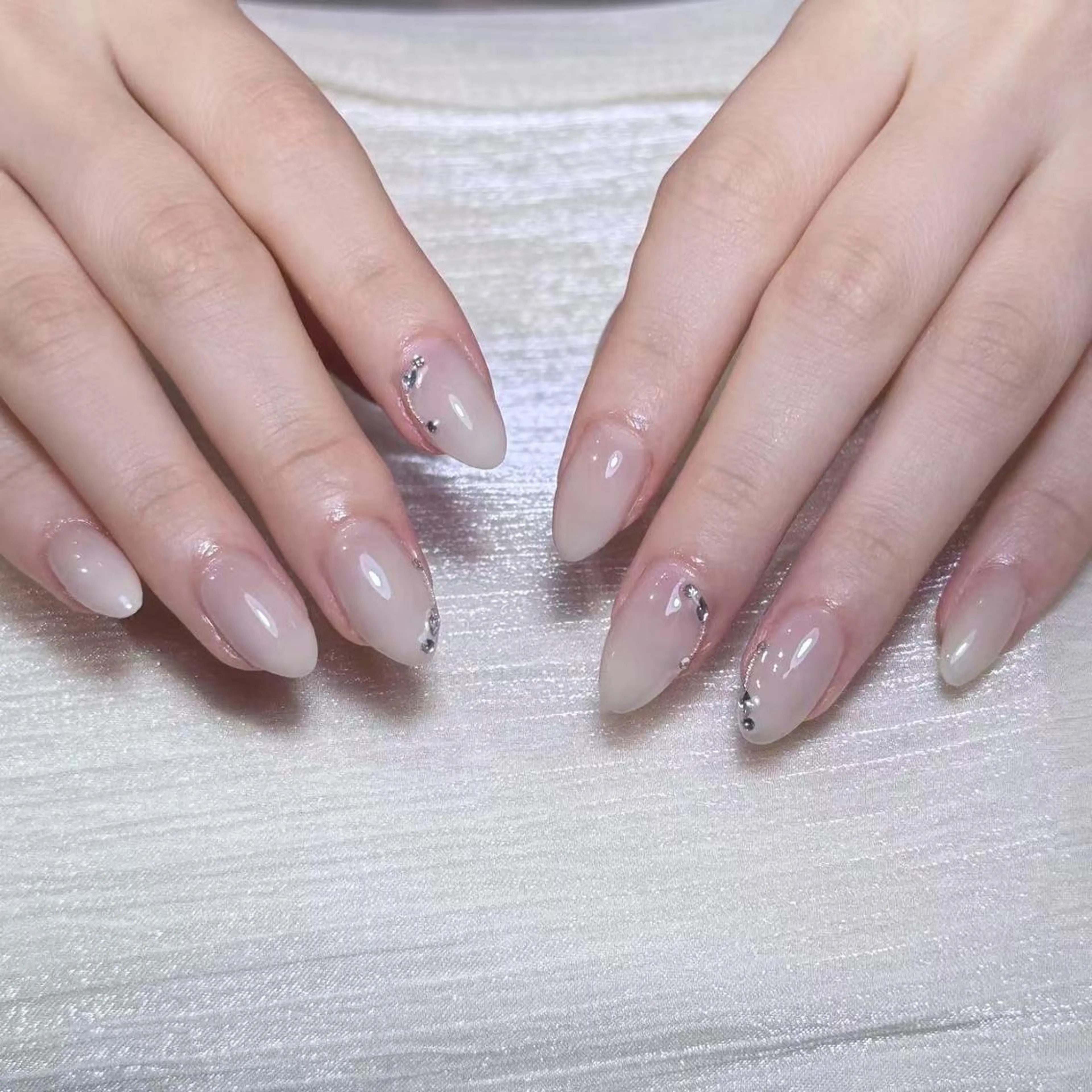 ネイル ハンドネイル ハンドケア Lumina Nail💕のネイルデザイン