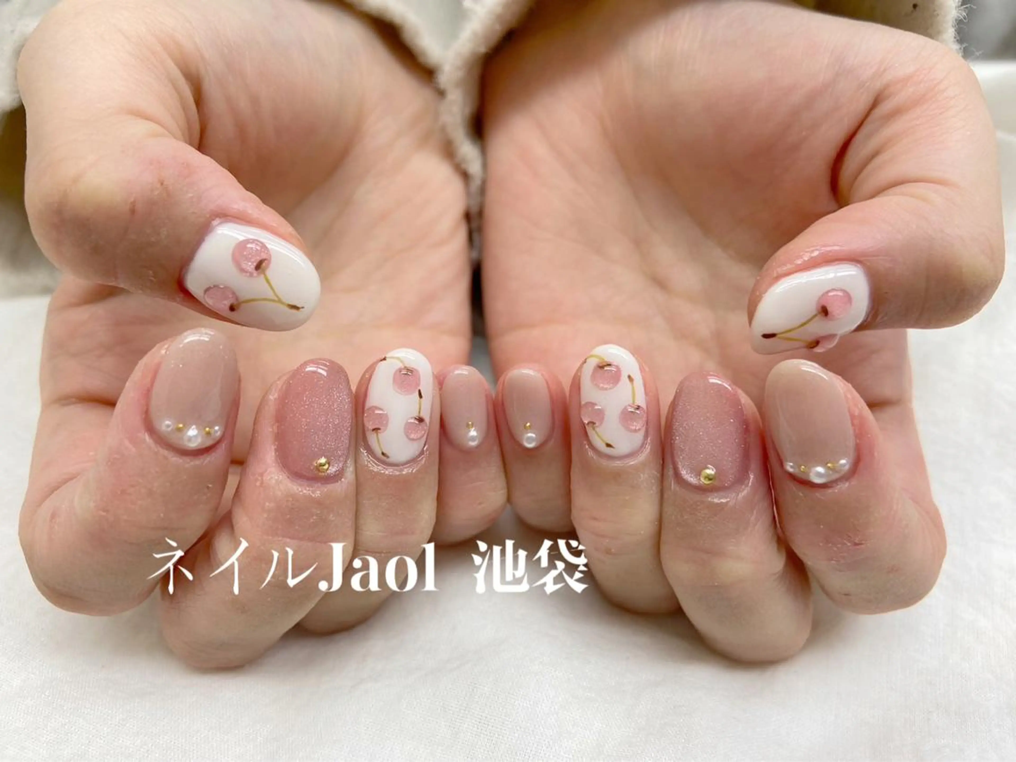 ミディアム ハンドネイル nail jaol池袋店所属・ネイルJaol 池袋のネイルデザイン
