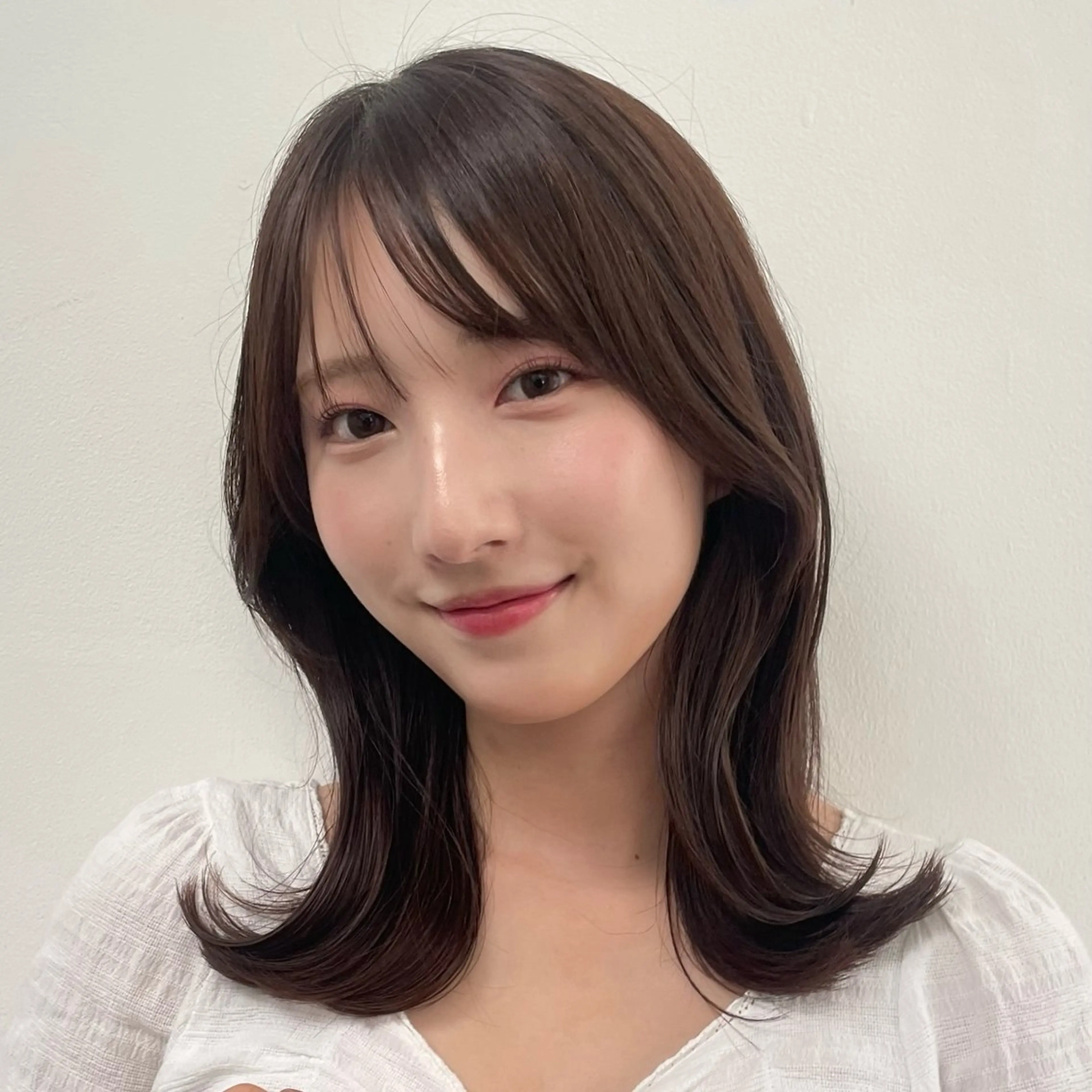 ミディアム TRICCA SHIBUYA所属・ショート･ボブ / ミク💞のヘアスタイル