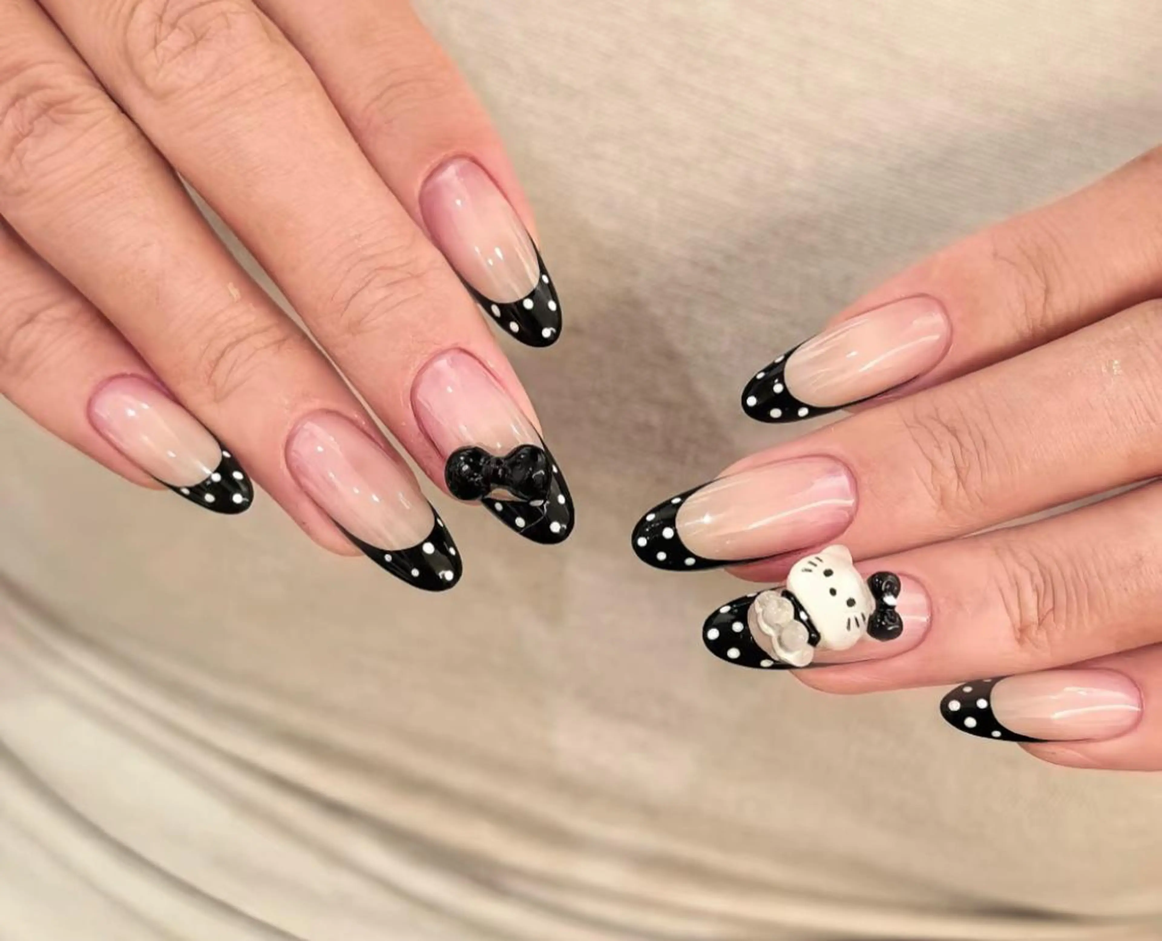 ネイル ハンドネイル 🎀 NaNa_nailのネイルデザイン