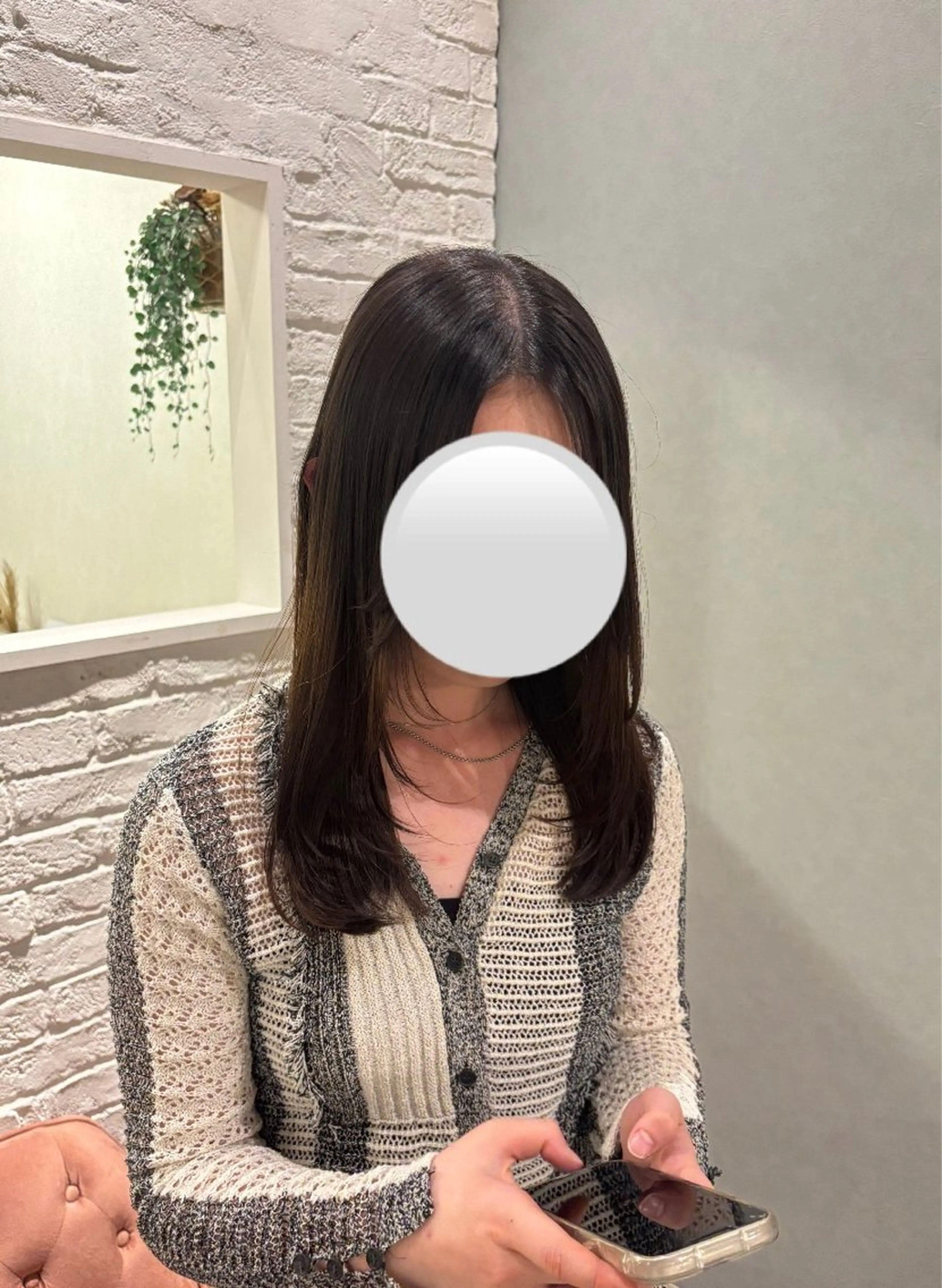 セミロング 顔周りカット Rudder 牛嶋のヘアスタイル