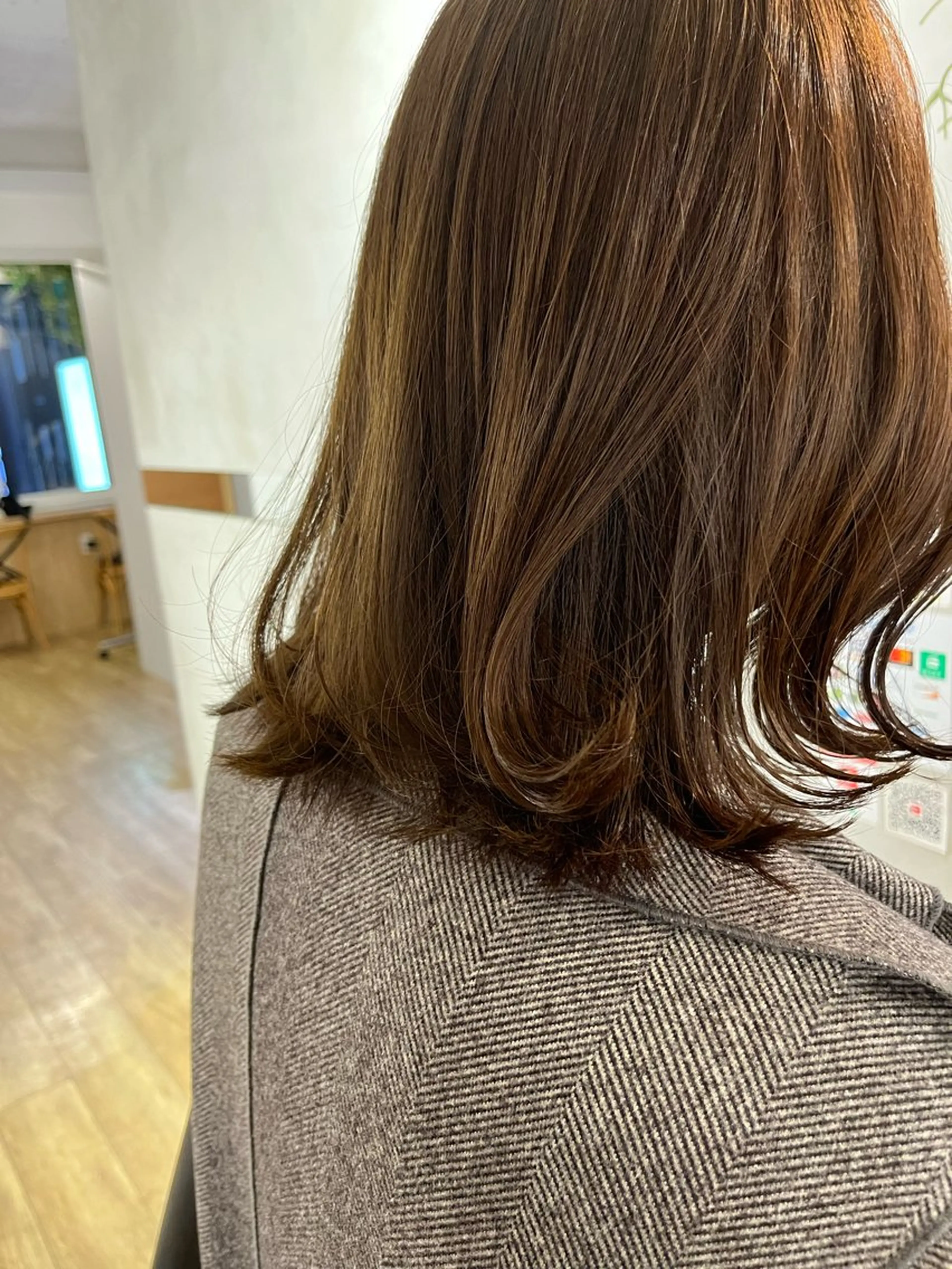 ミディアム カラー 透明感カラー GO TODAY シェアサロン 表参道Flos店所属・nishi fuyumiのヘアスタイル