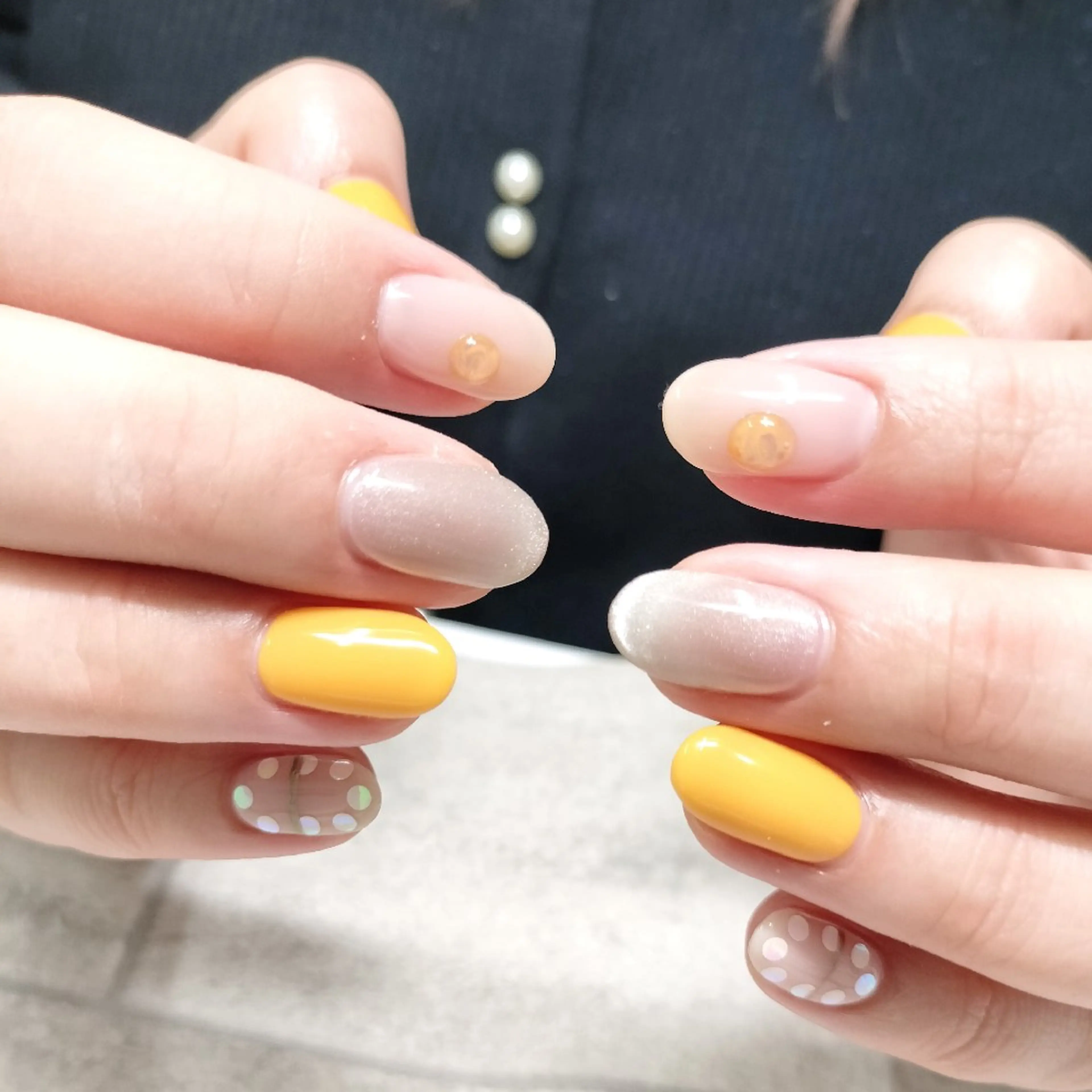 ネイル シンプルネイル She by M【シーバイエム】パラジェル/ニュアンスネイル所属・She by M. Ryoukaのネイルデザイン