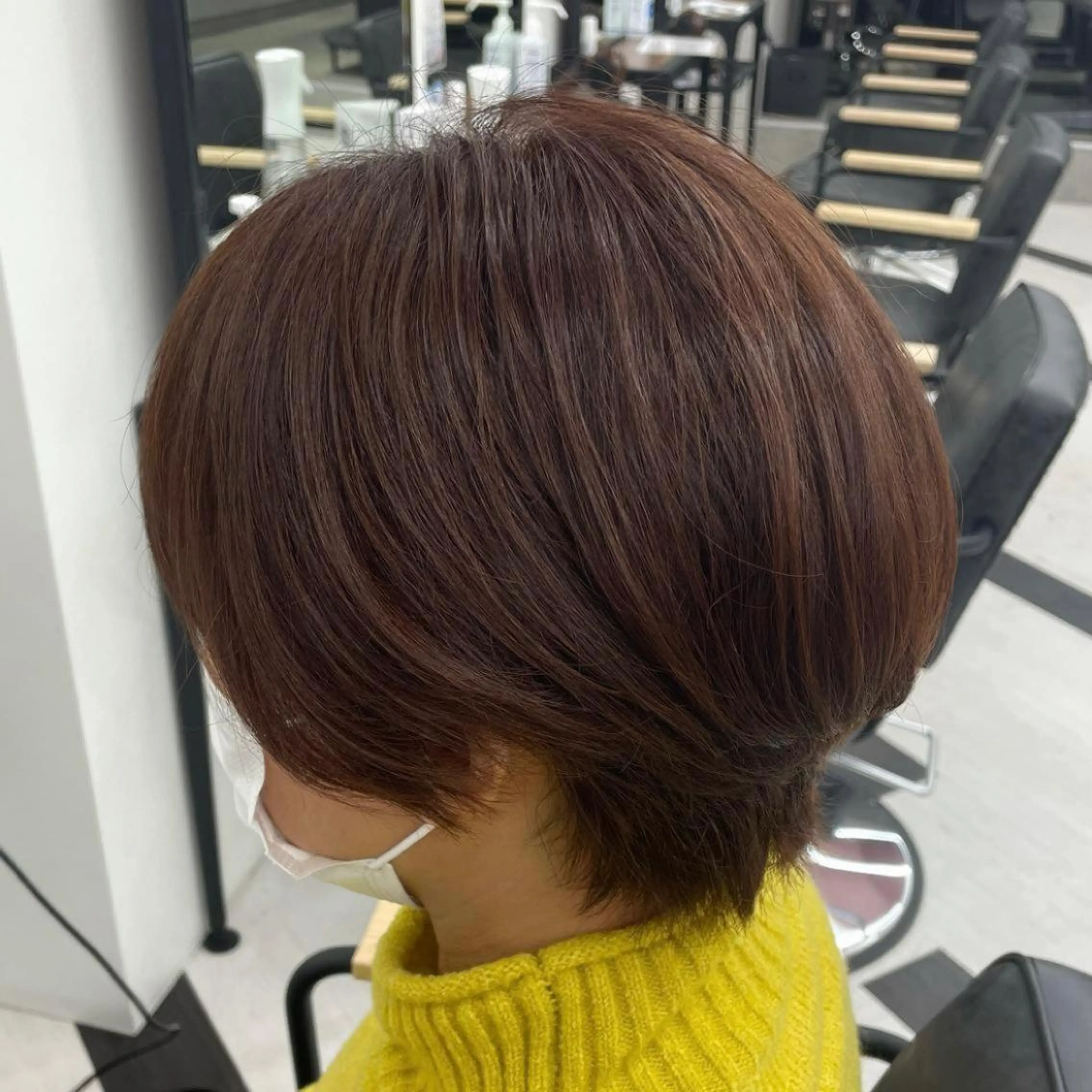 ショート カラー パーマ ヘアアレンジ メンズ キッズ ネイル マツエク・マツパ アイブロウ ブラウン mona/ ストレートスタイル✨のヘアスタイル