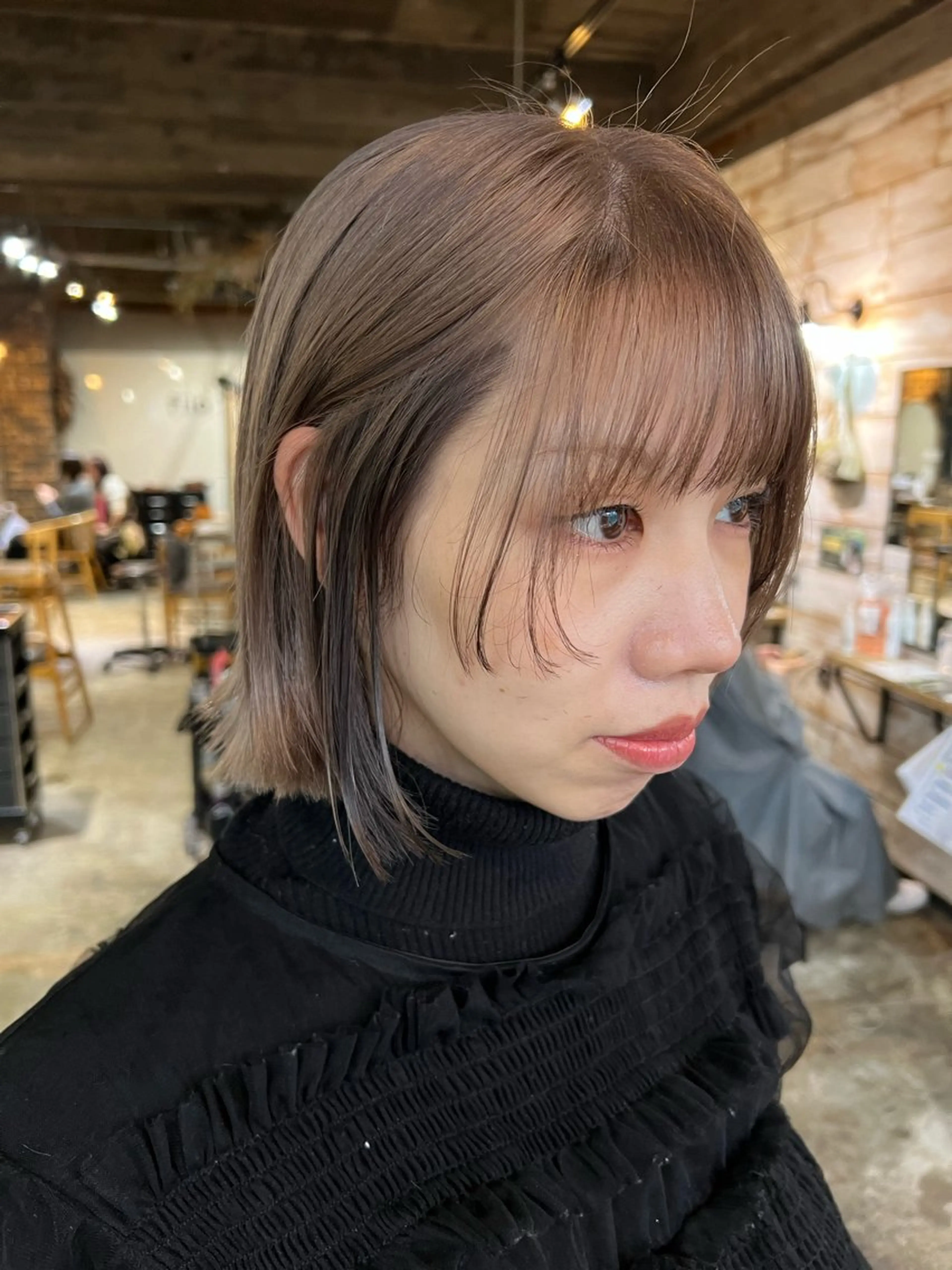 ミディアム カラー カット ヘアカラー トリートメント ツキノキ ミナのヘアスタイル