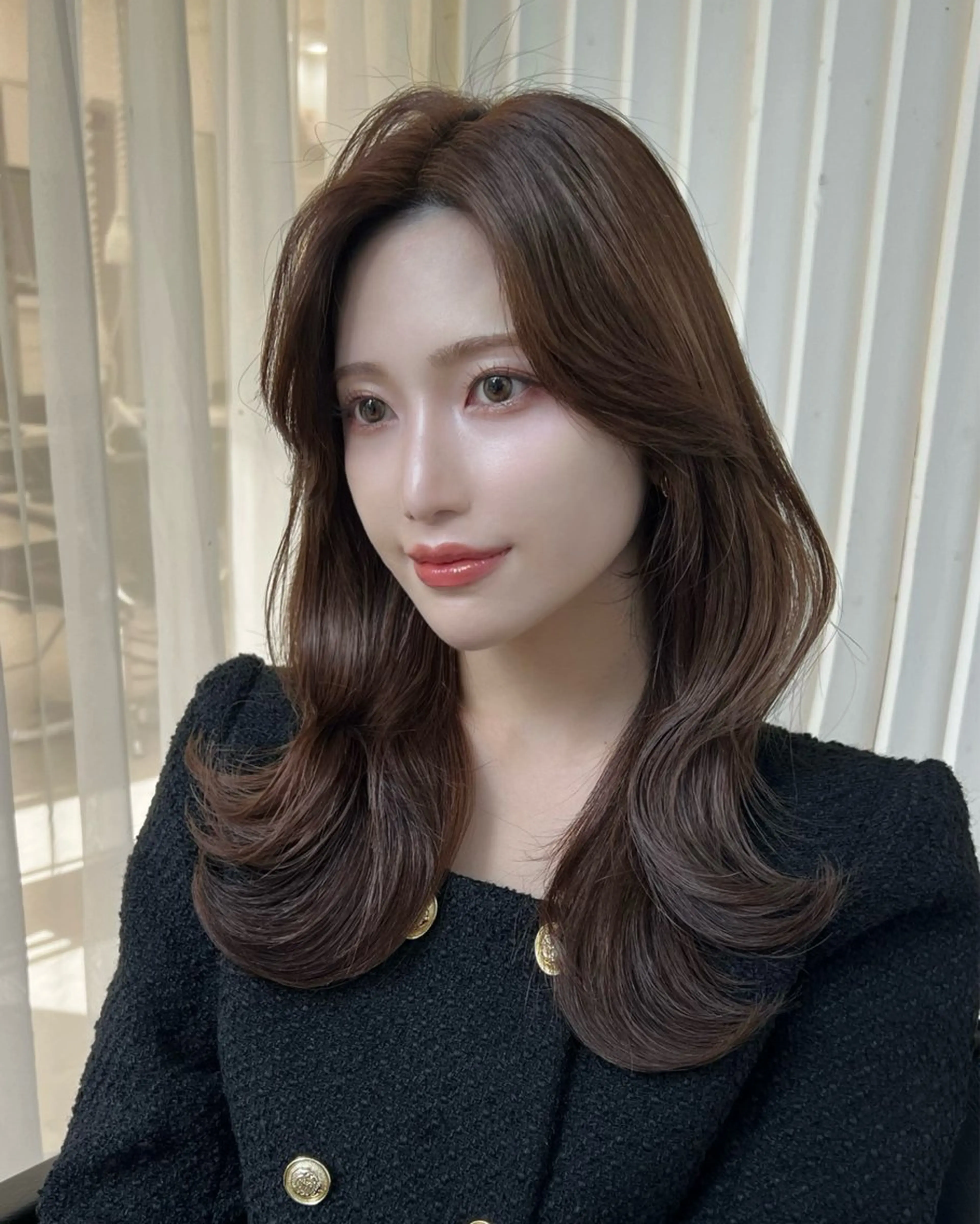 ミディアム 高島大登/顔周り /レイヤーカットのヘアスタイル