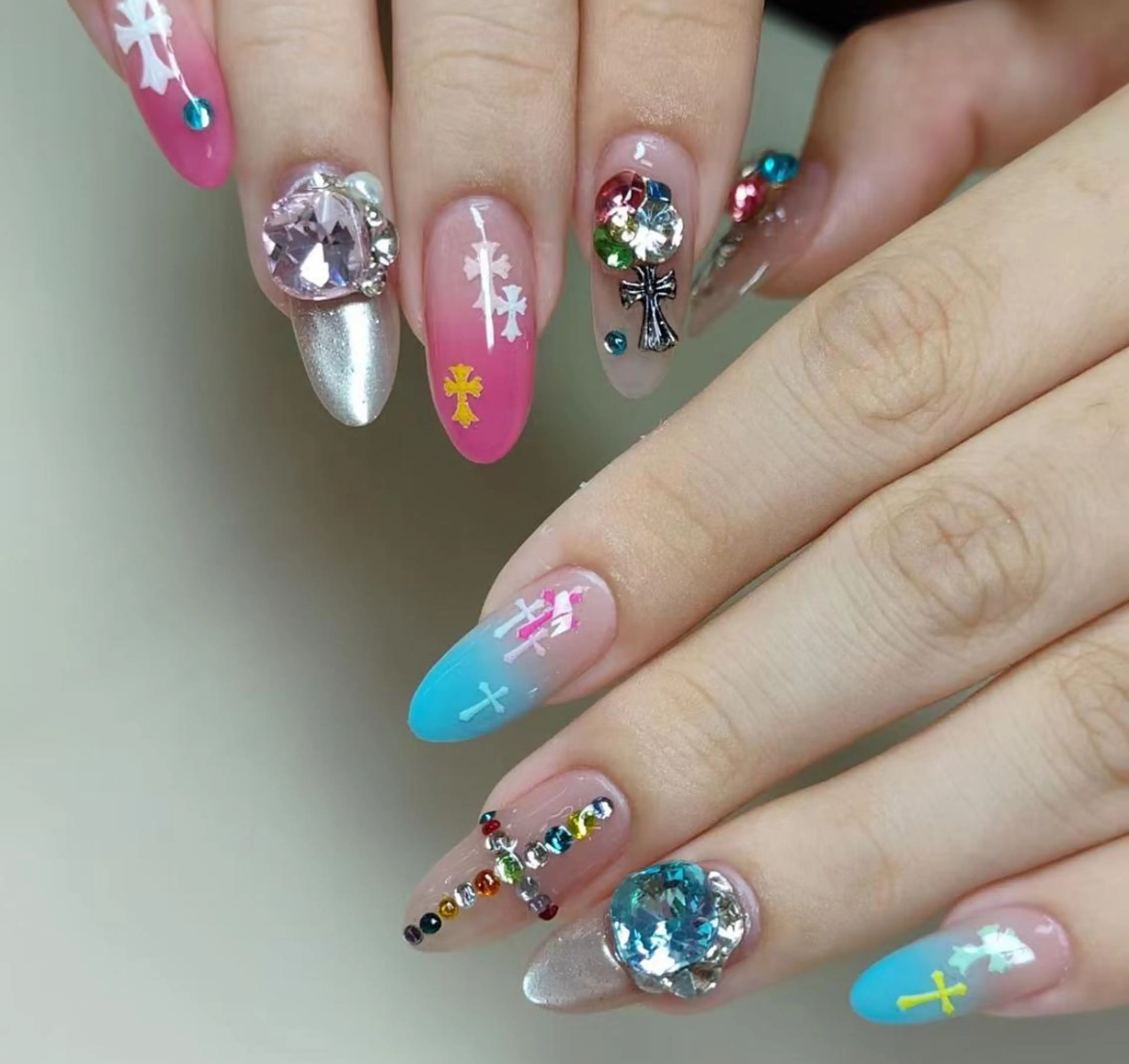ネイル ハンドネイル 🎀 NaNa_nailのネイルデザイン