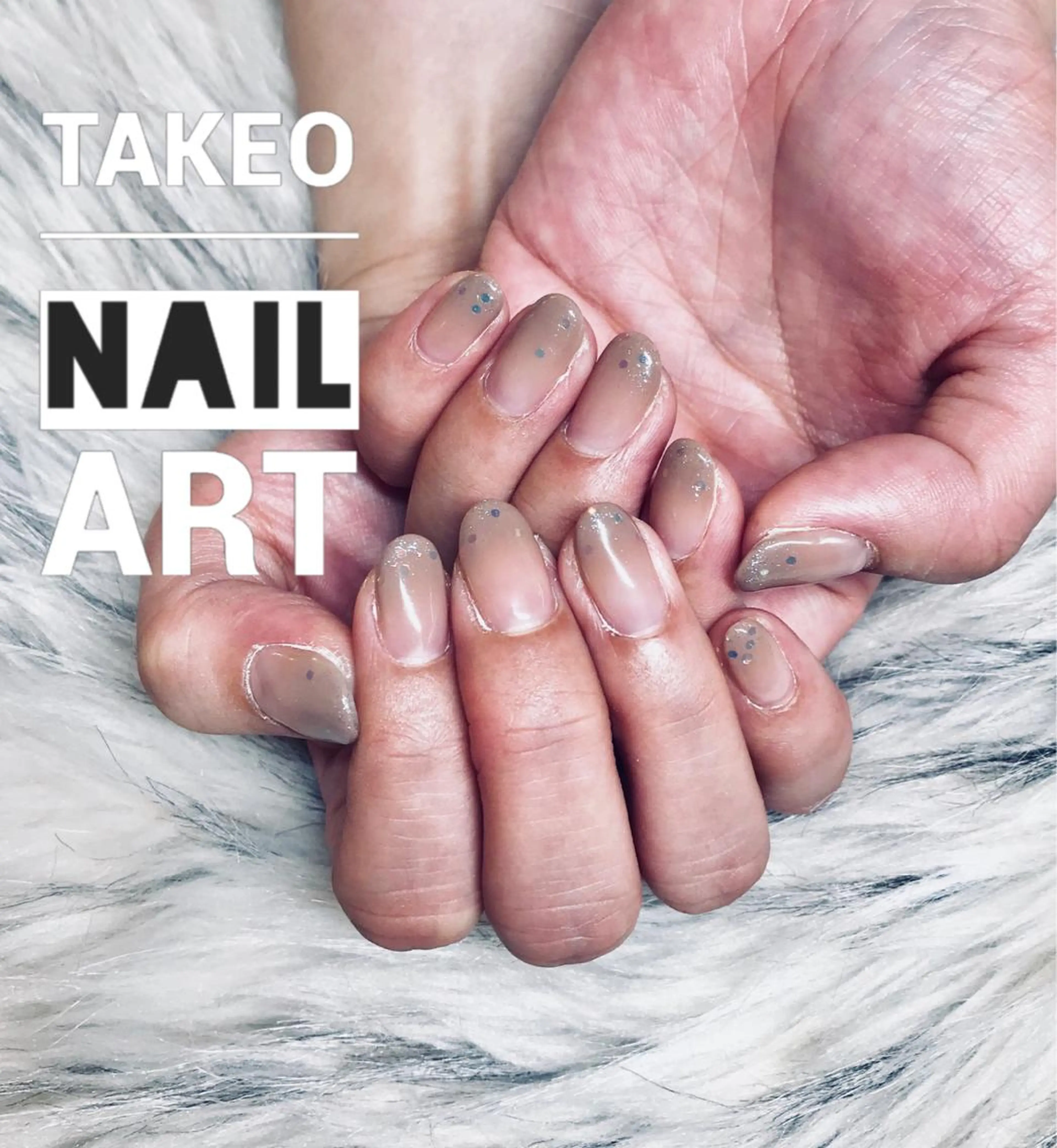 ミディアム ネイル グラデーション nail&eye Aoのマツエク・マツパデザイン