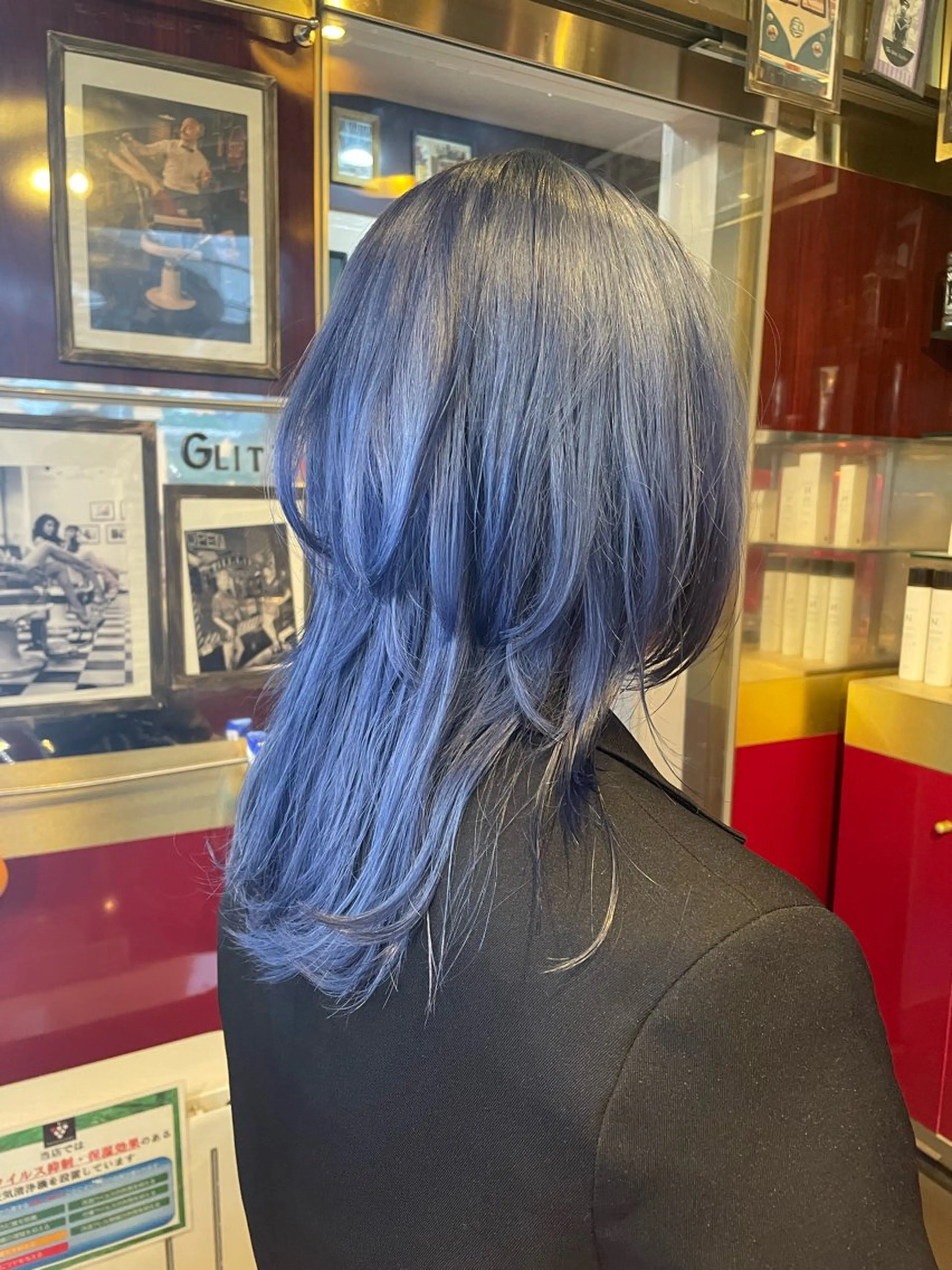 セミロング カラー ブルーカラー ウルフカット 👑派手髪/カット 👑ANRYのヘアスタイル