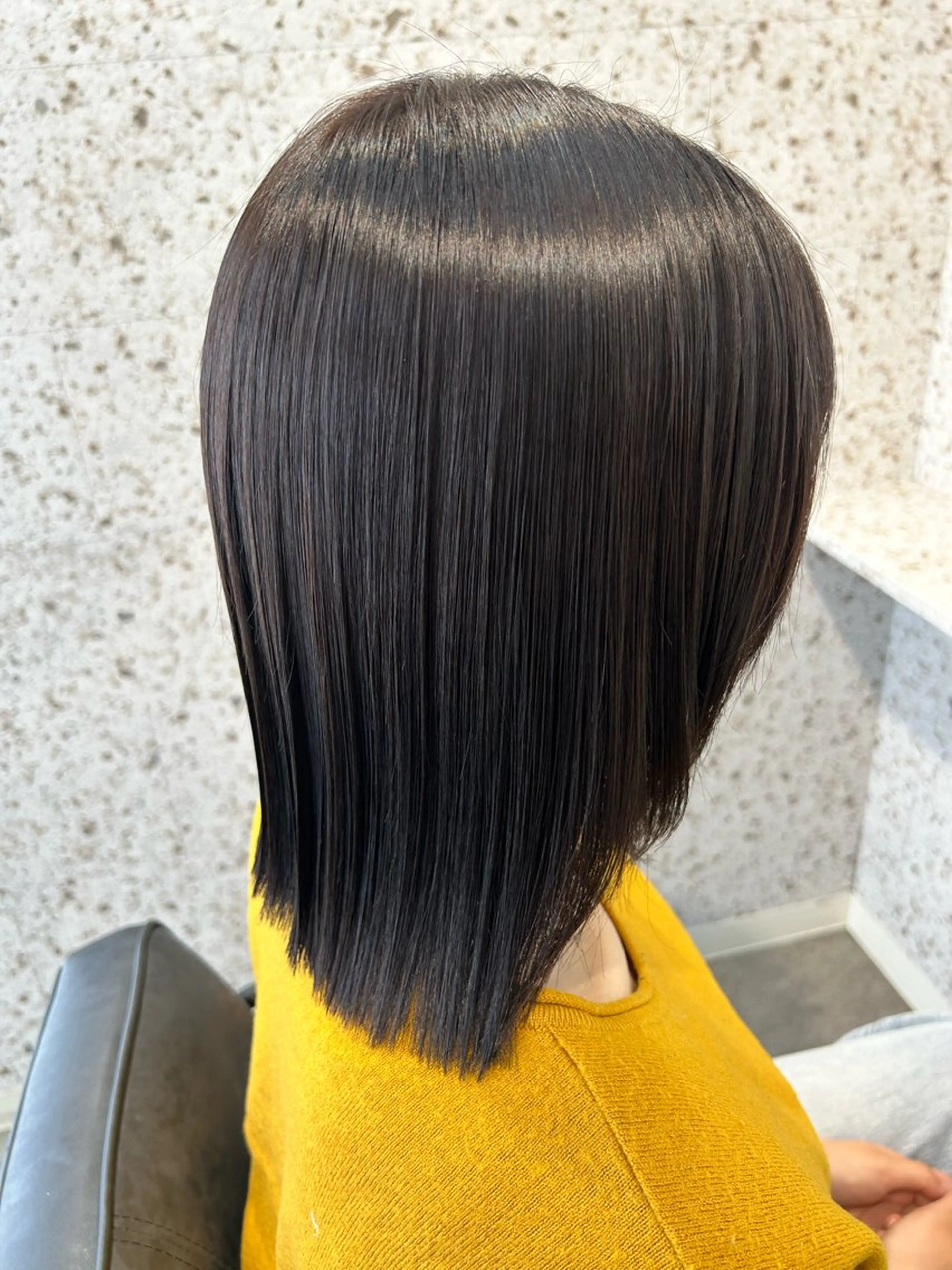 カラー 黒髪 グレージュ ヘアカラー [lani ] konatsuのヘアスタイル