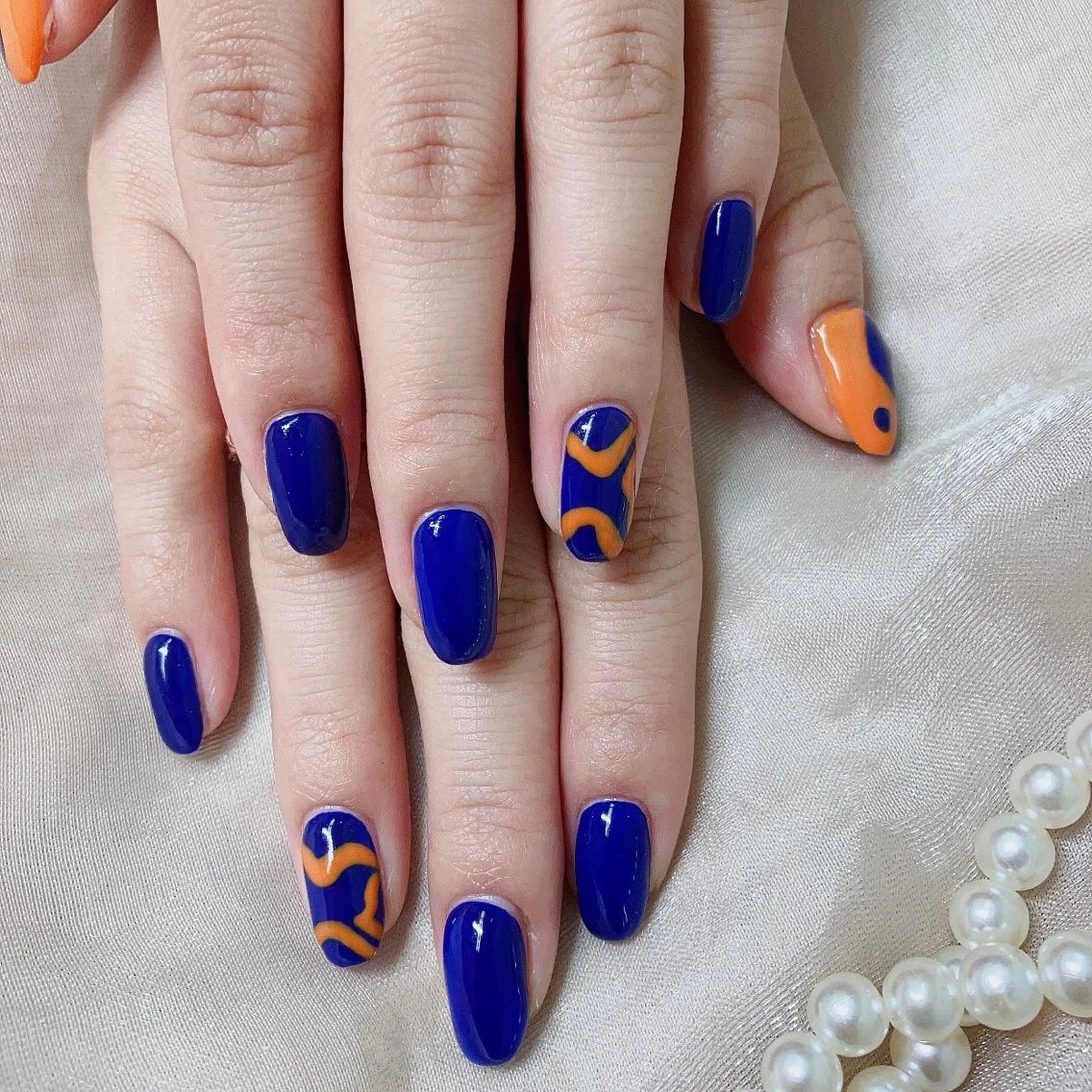 ネイル ハンドネイル リ サのネイルデザイン