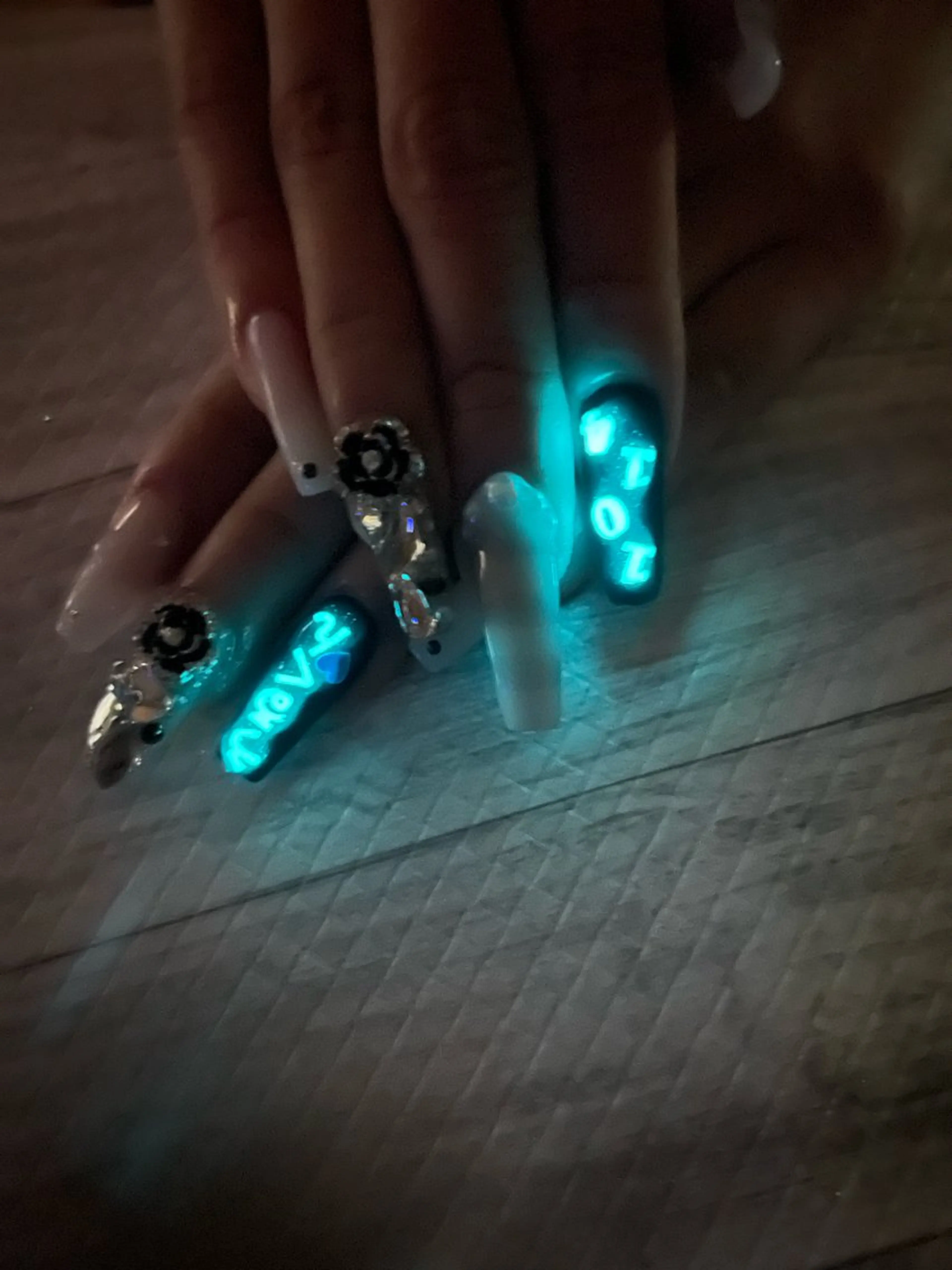 ネイル メンズネイル ハンドネイル シェヌネイル JURAのネイルデザイン