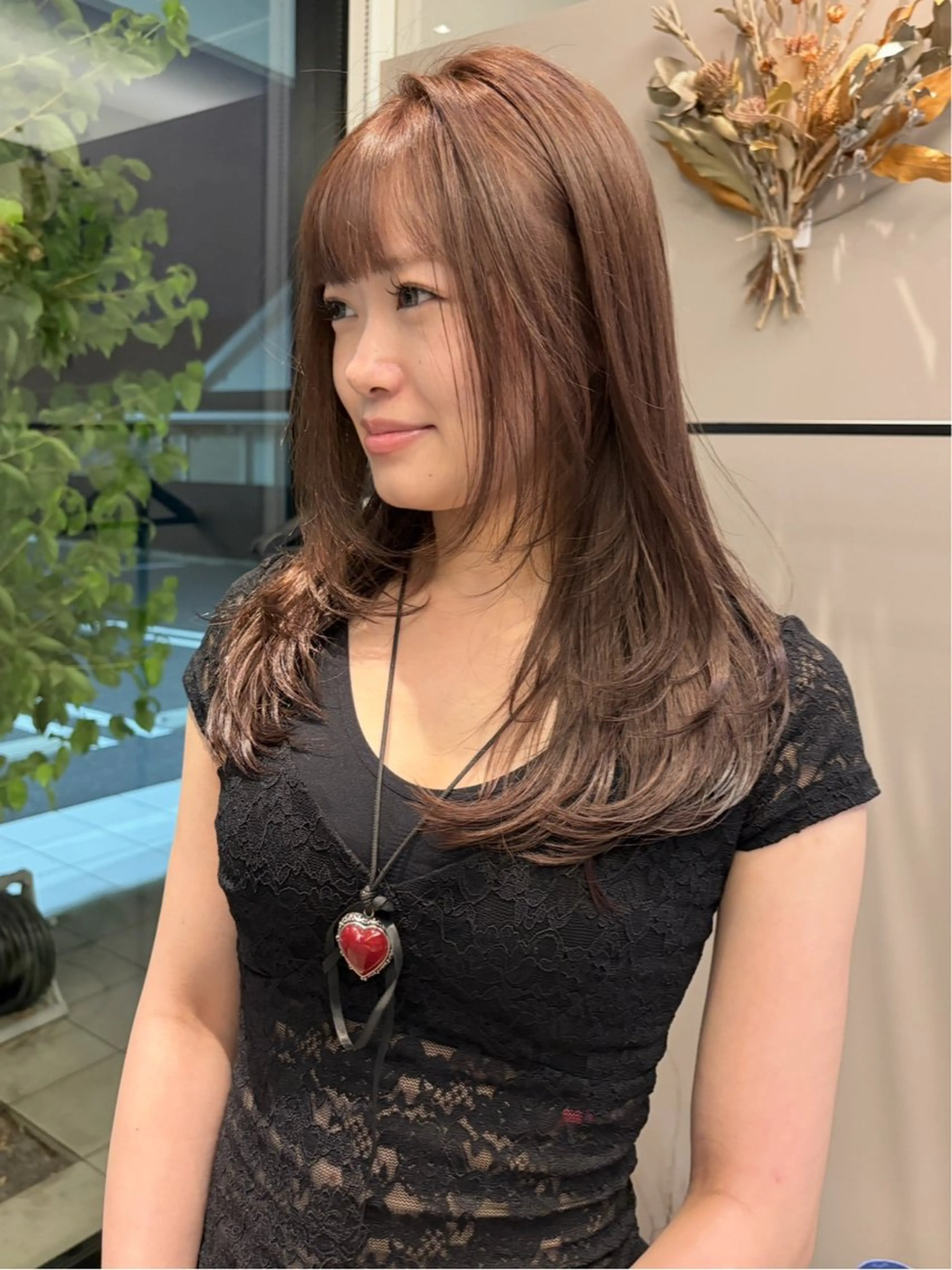 ロング カラー ブラウンカラー ピンクカラー ピンクブラウン niil所属・REINA /niil/女性限定のヘアスタイル