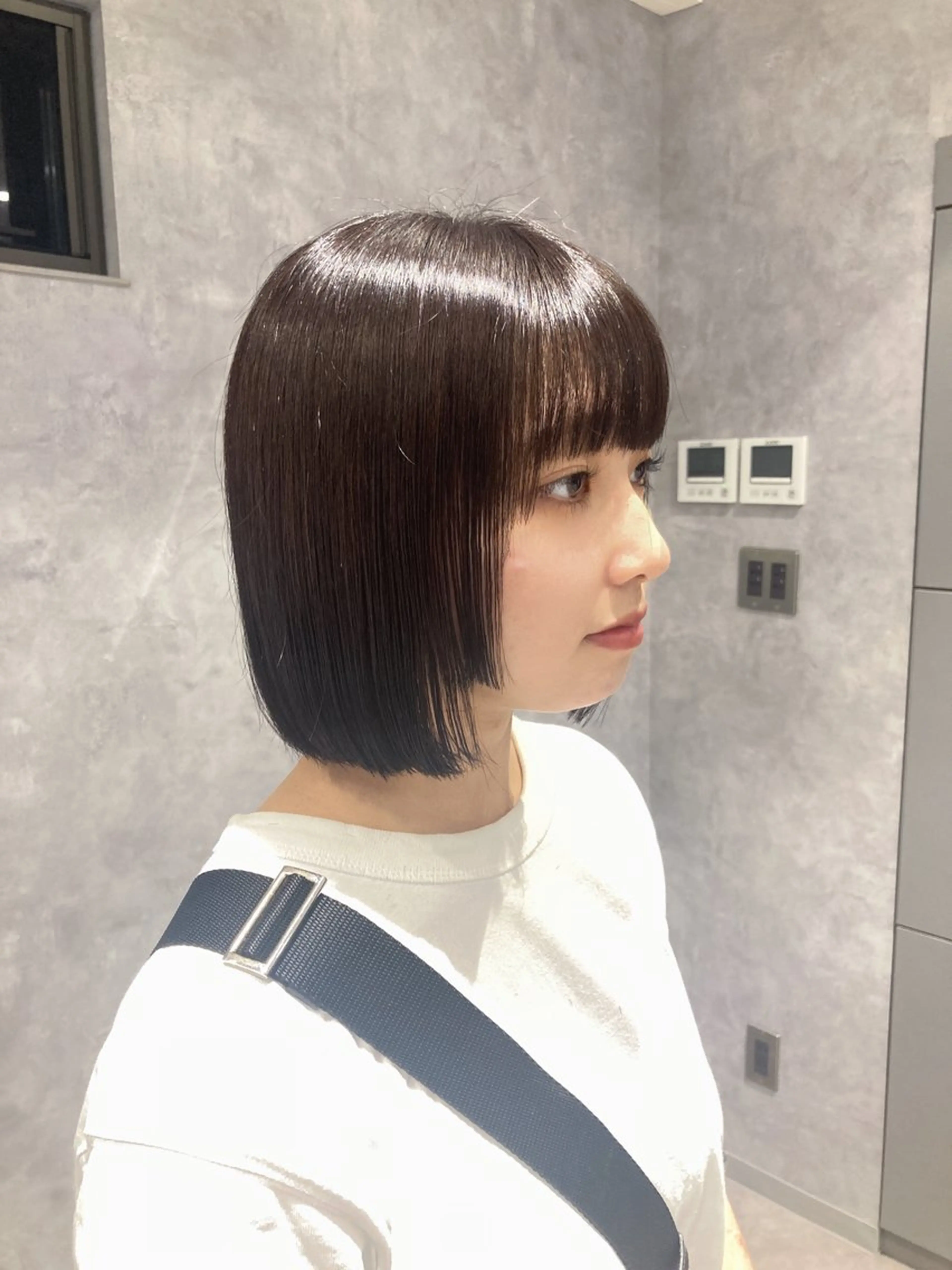 ミディアム HEDI所属・茨木 まひろのヘアスタイル