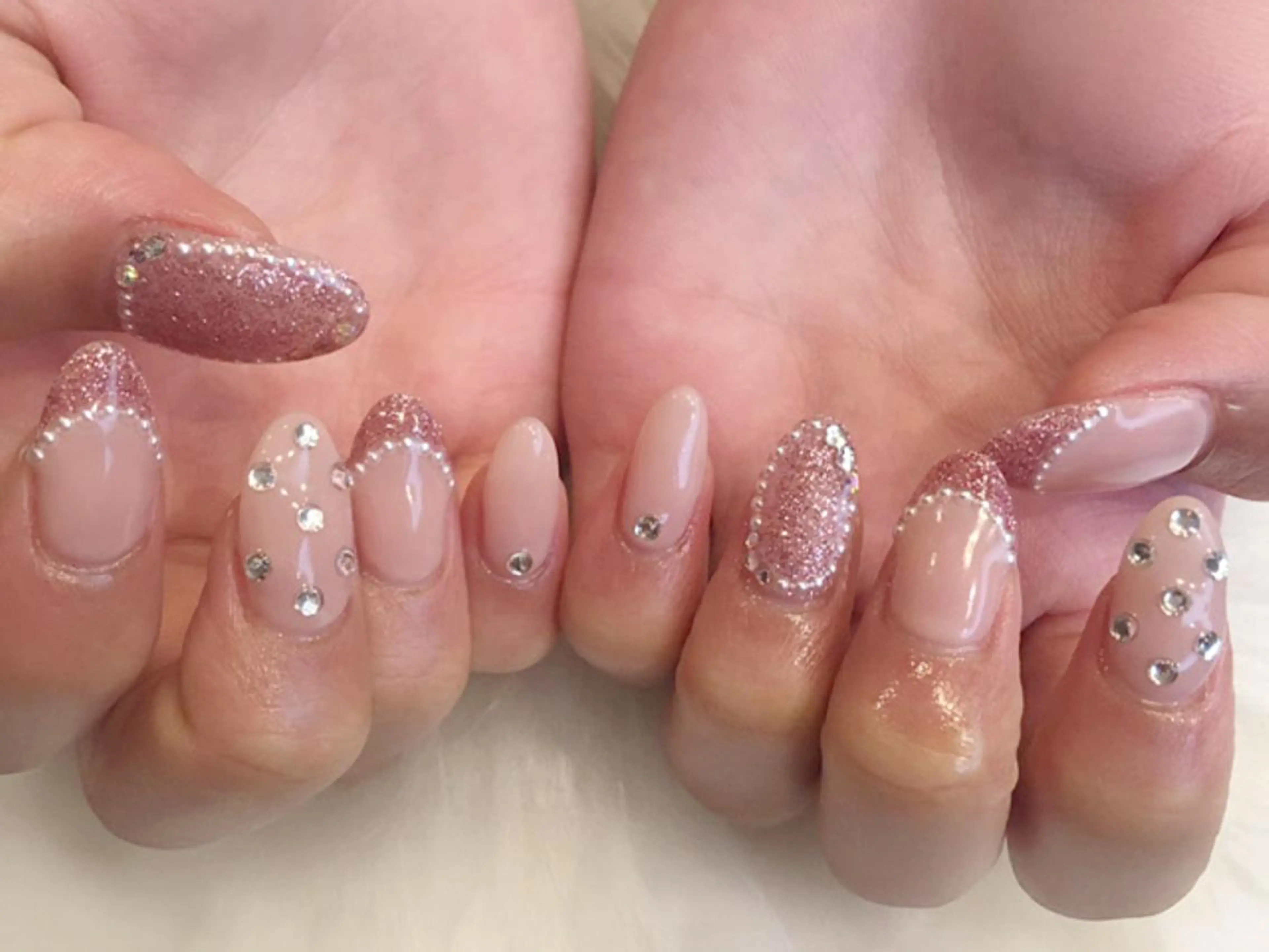 ネイル ハンドネイル Miku. Nのネイルデザイン