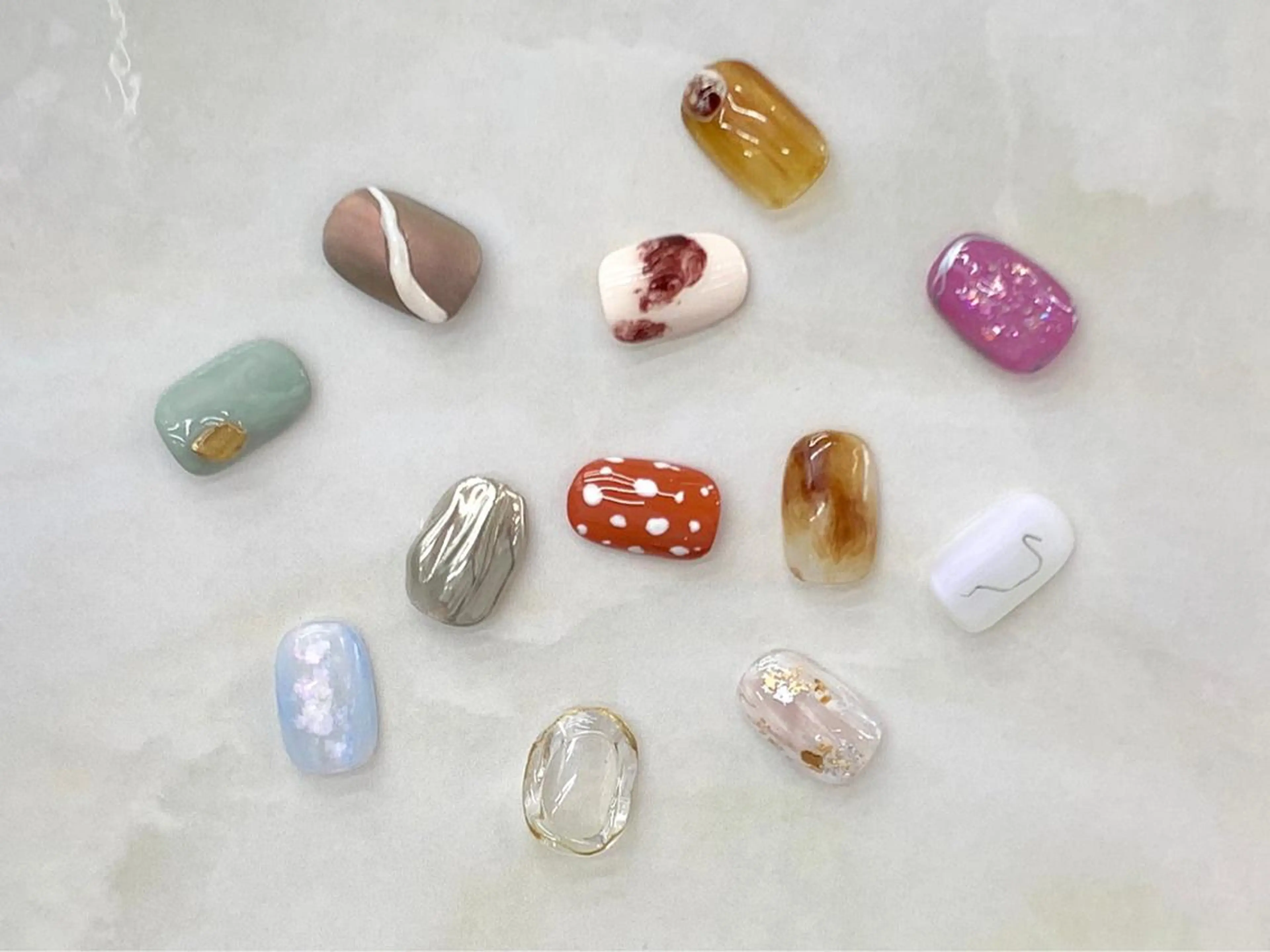 ネイル SHELL TOKYO所属・鎌田 玲奈のネイルデザイン