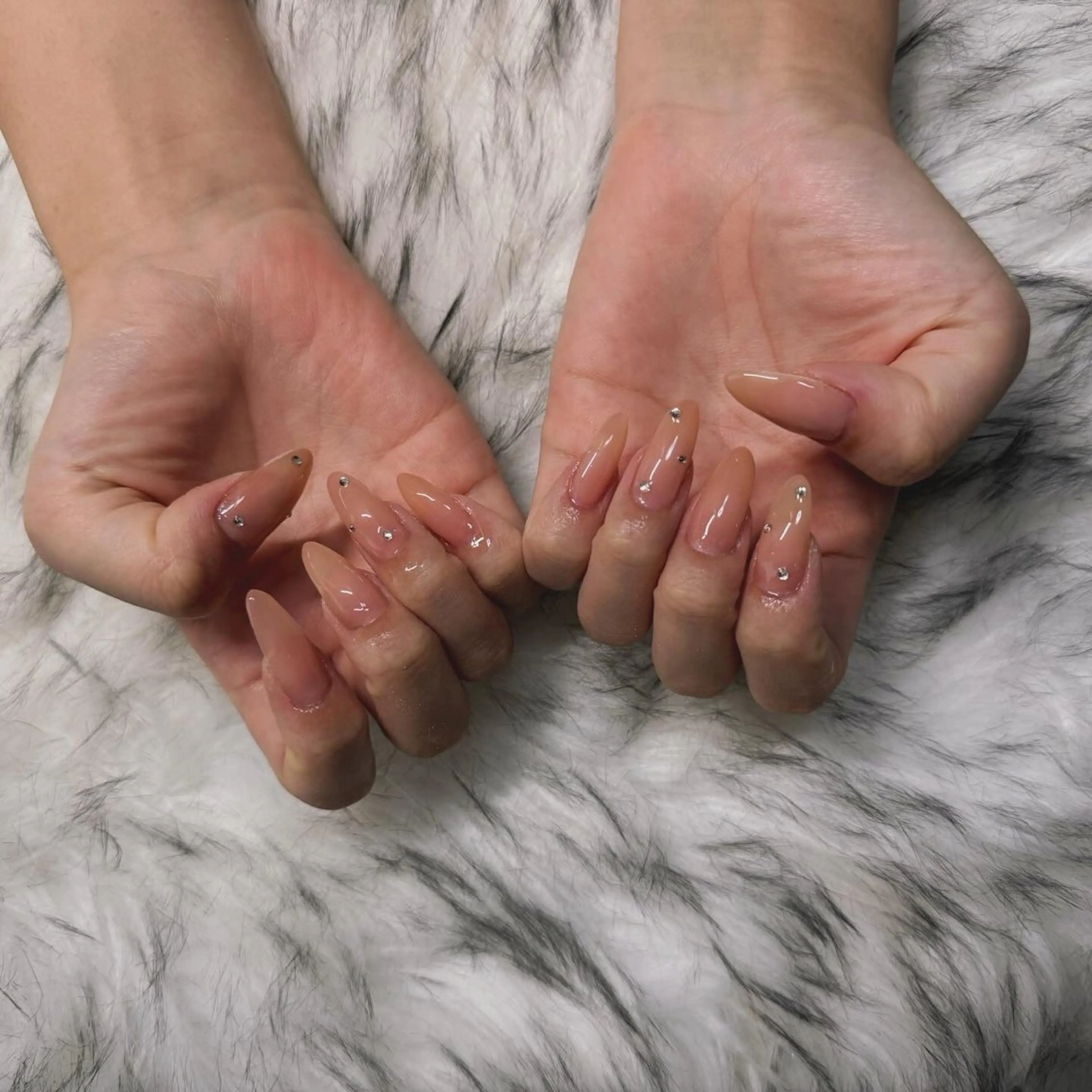 ロング ハンドネイル mao .のネイルデザイン