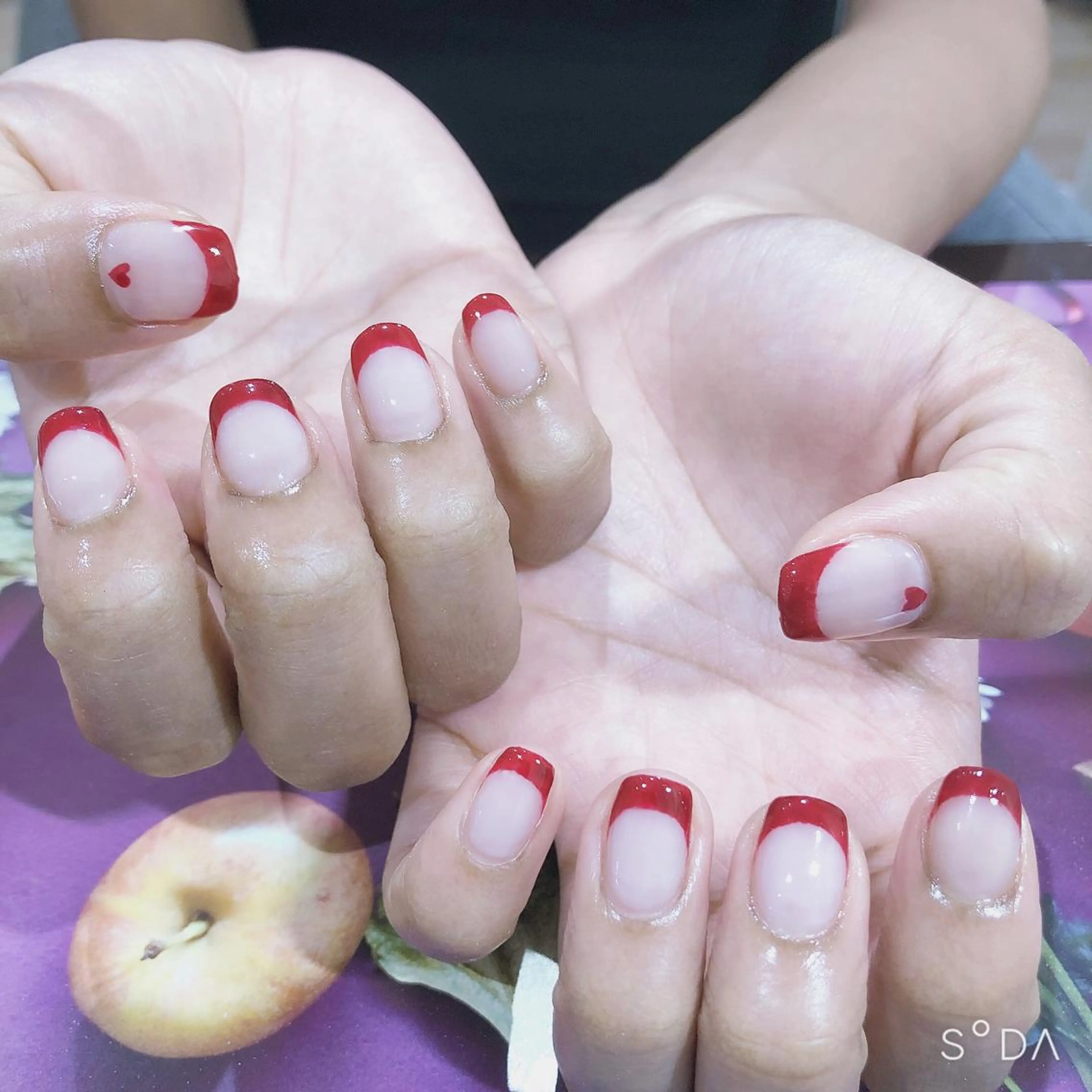 ネイル フレンチネイル ハンドネイル 吉野✨ ネイルデザイナー✨のネイルデザイン