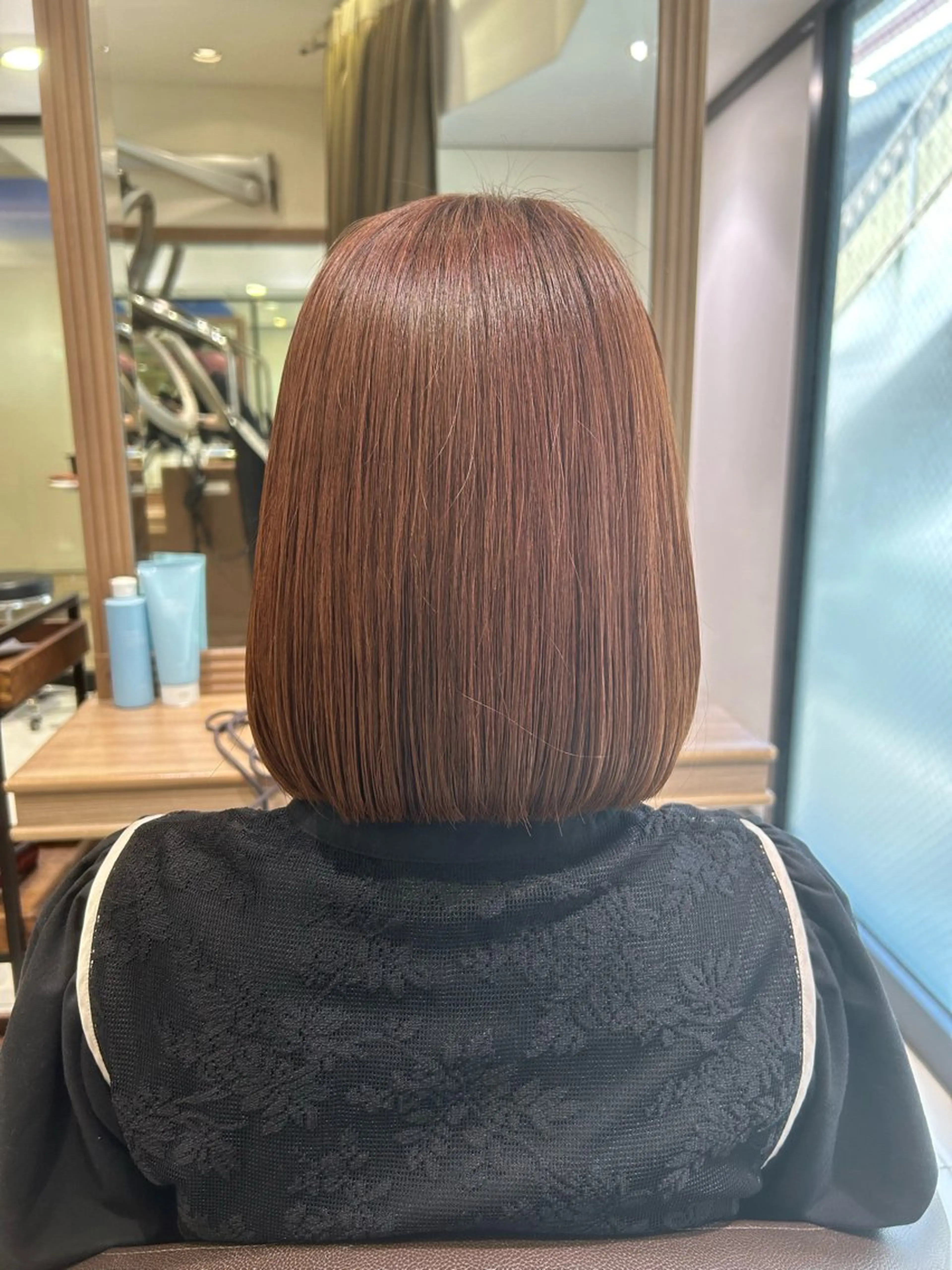 ショート ボブ カット ヘアカラー ショート、ボブ/ 川鍋薫のヘアスタイル