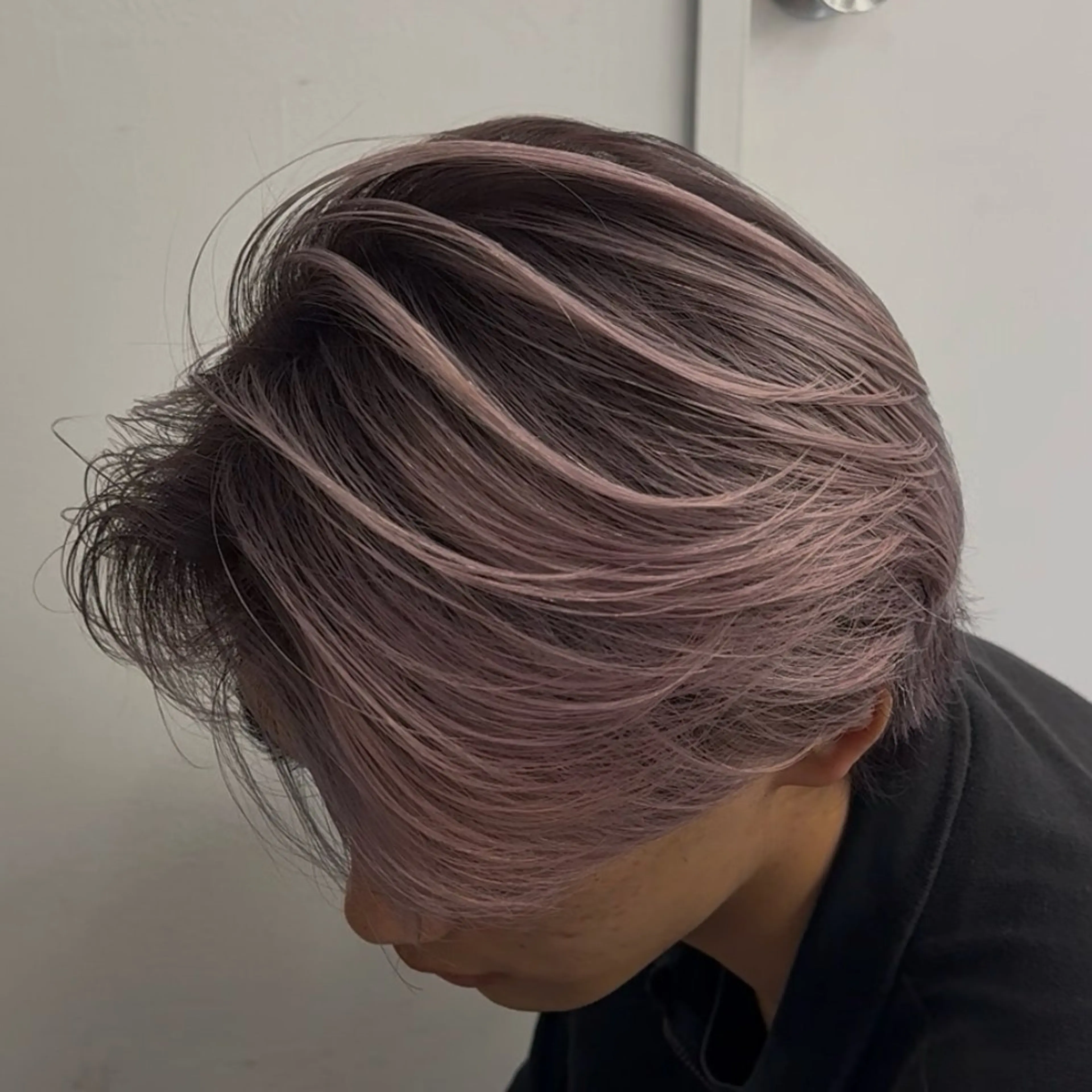 ミディアム カラー パーマ ヘアアレンジ メンズ メンズバレイヤージュ 🌫デザインカラーのヘアスタイル