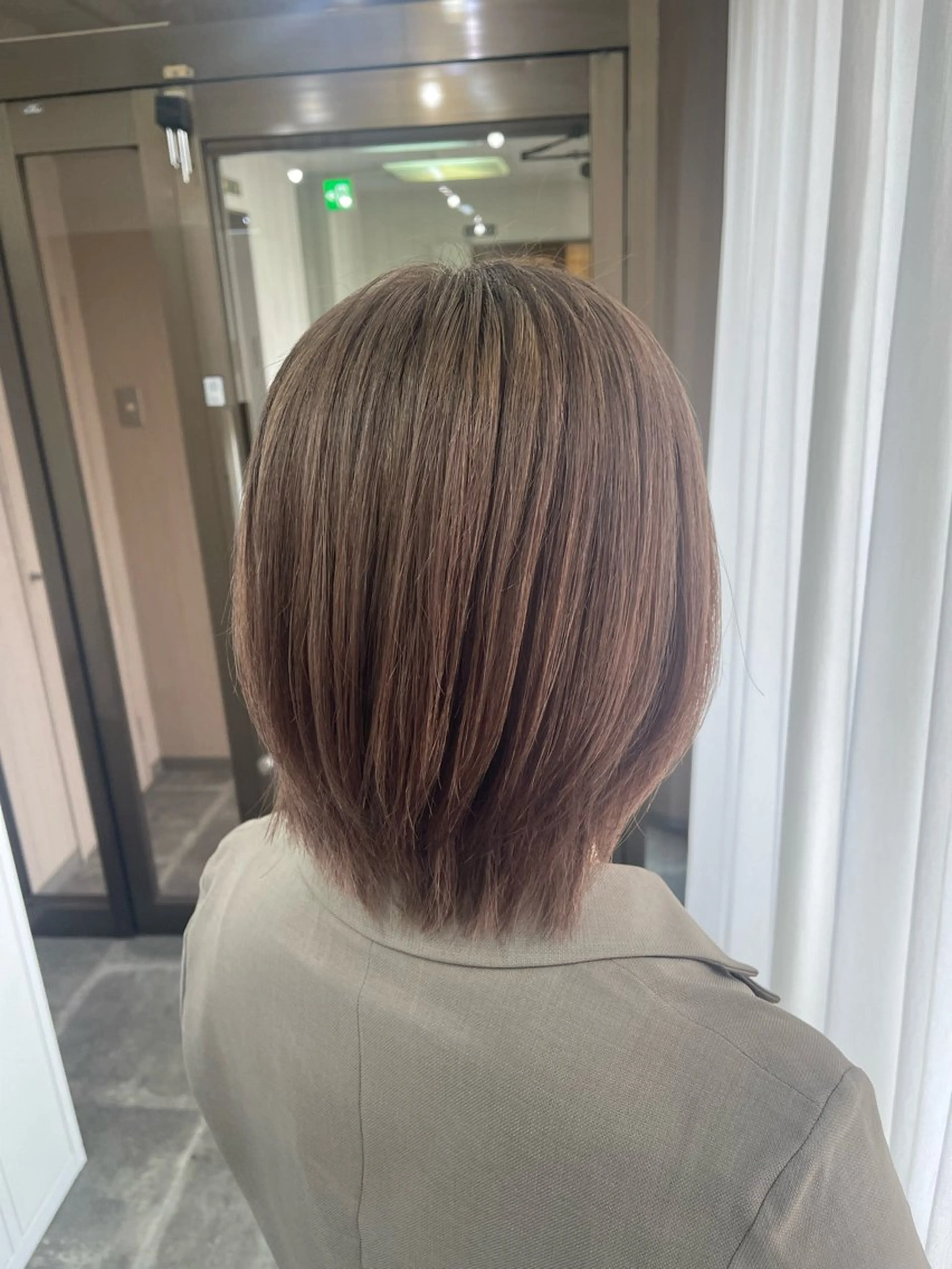 ショート カラー ベージュカラー ブリーチ ケアブリーチ デザインカラー ダブルカラー カット ヘアカラー SOYON西大寺店所属・ダブルカラー/ 髪質改善💎安藤のヘアスタイル