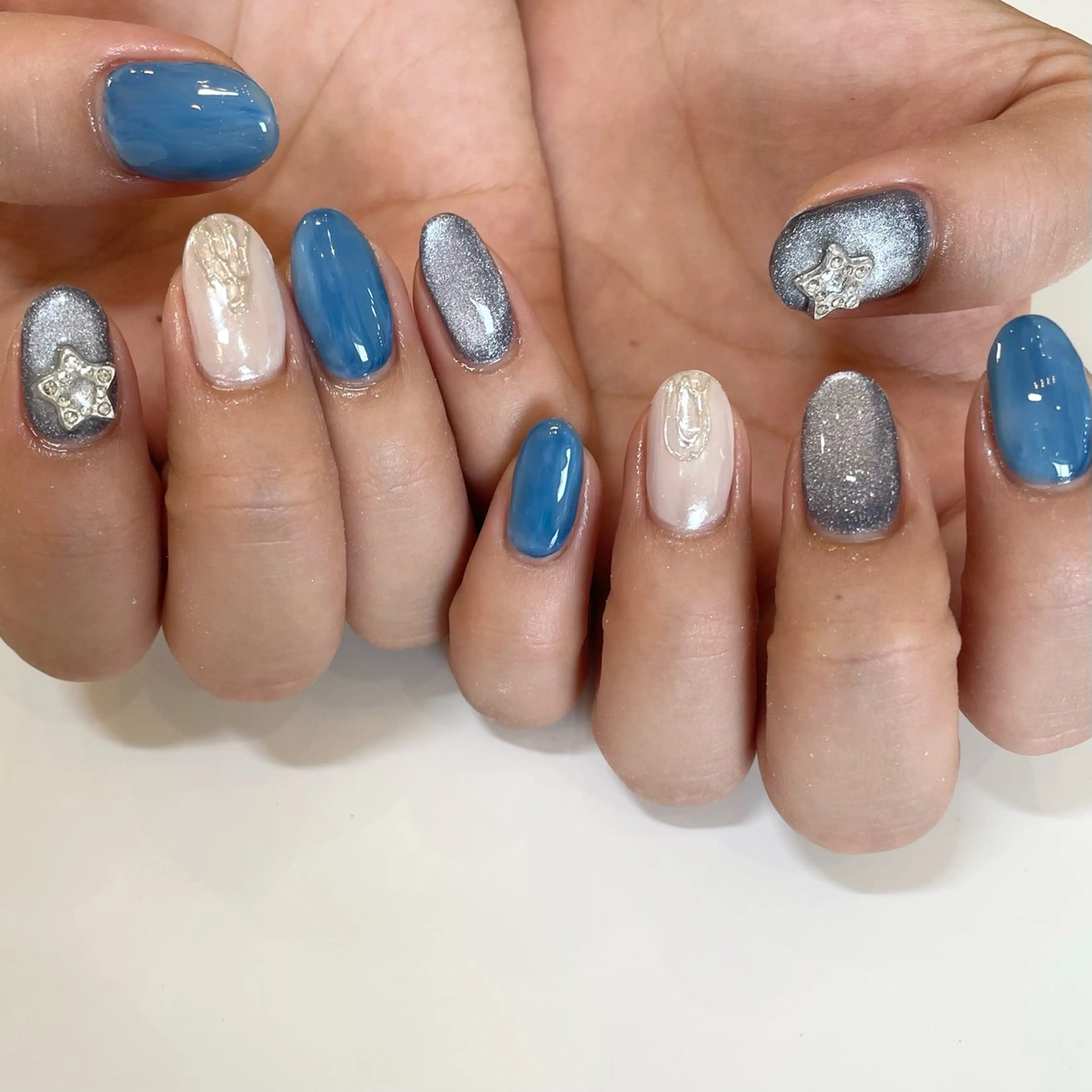ネイル Nail Salon Gummi.のネイルデザイン
