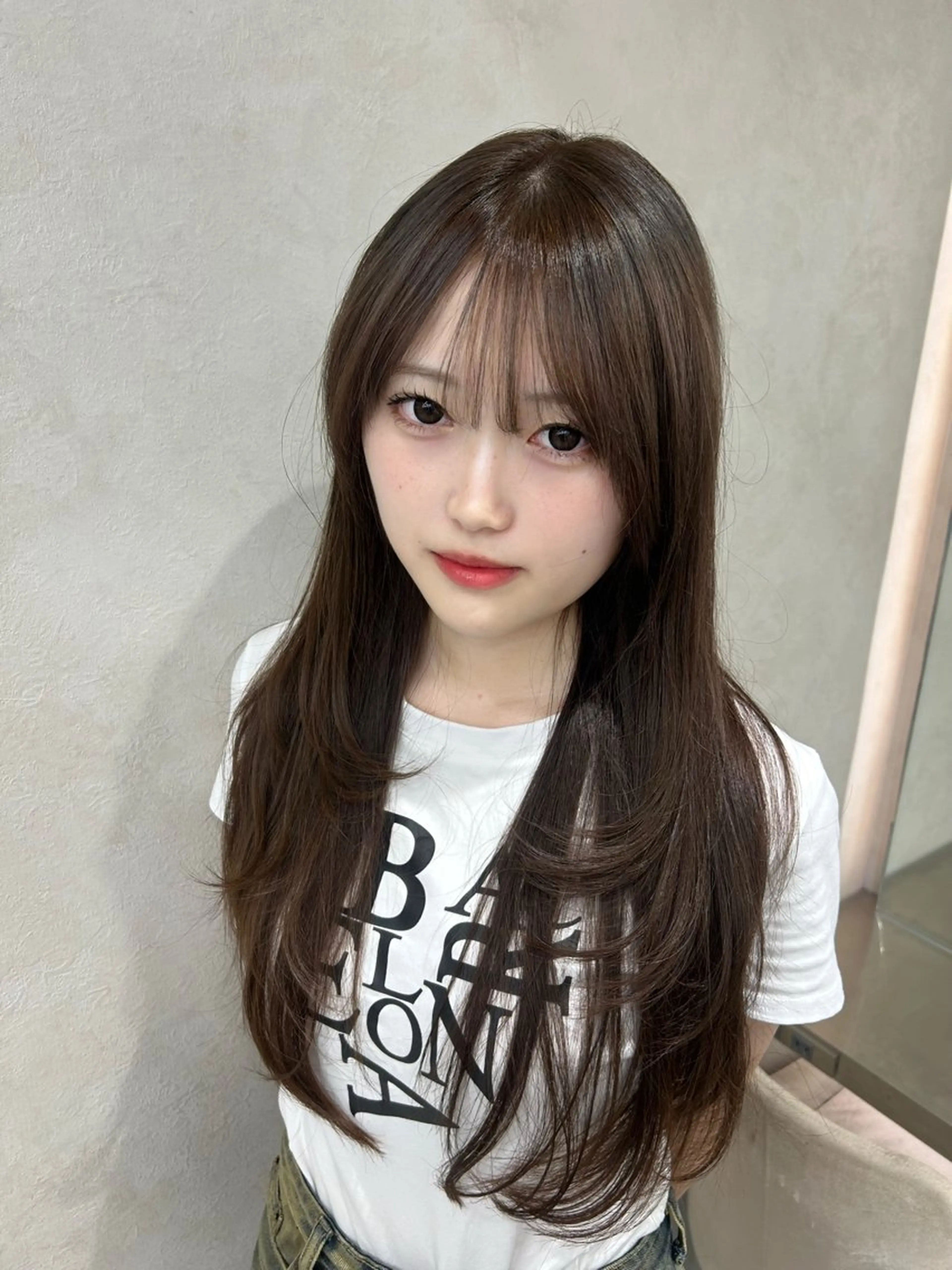 カラー ベージュカラー 透明感カラー オリーブベージュ オリーブカラー 髪質改善 ヘアカラー トリートメント Lond mare所属・あ い か 🎀 レイヤーカットのヘアスタイル