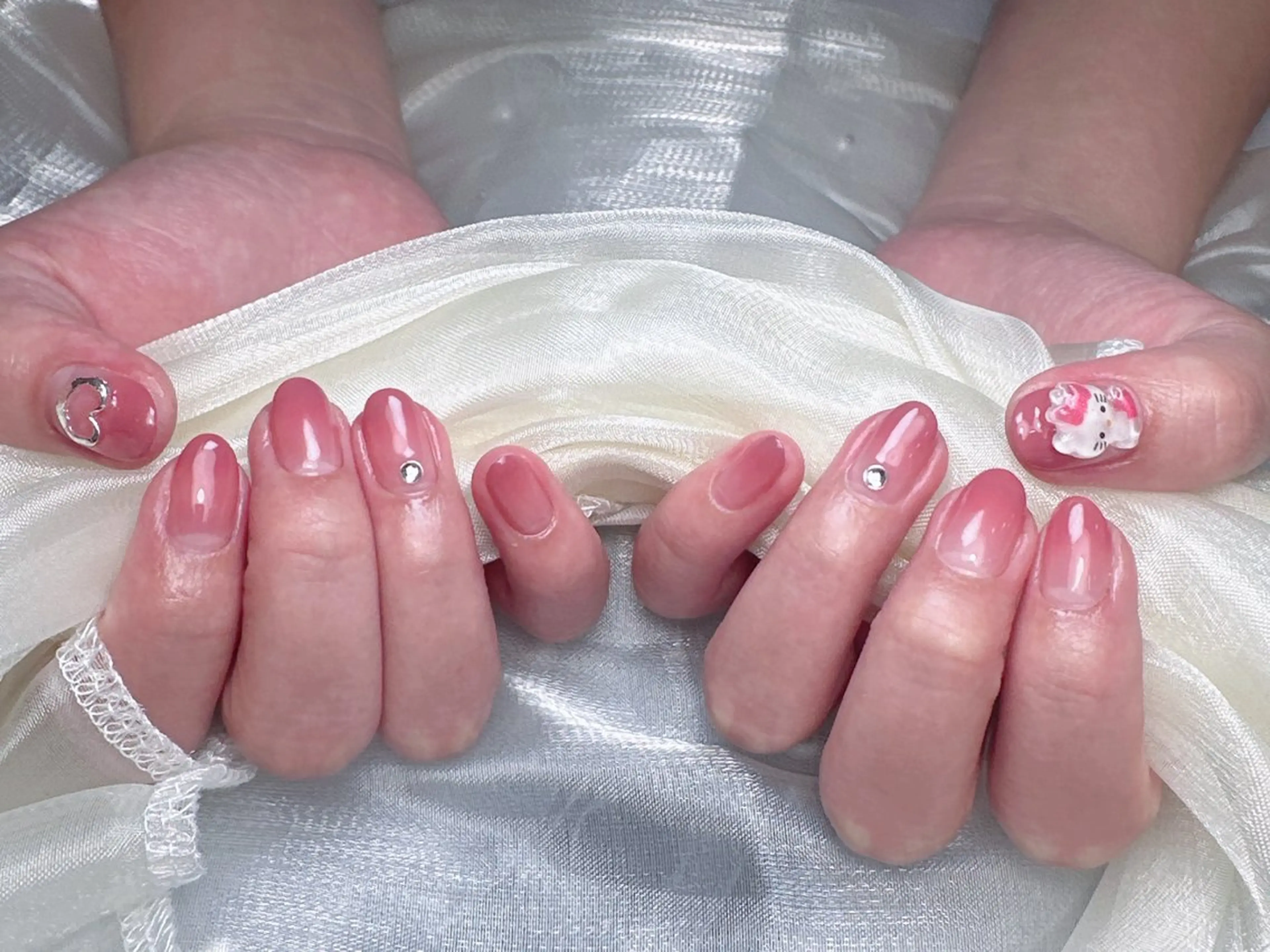 ネイル ハンドネイル ハンドケア 🎀も ものネイルデザイン