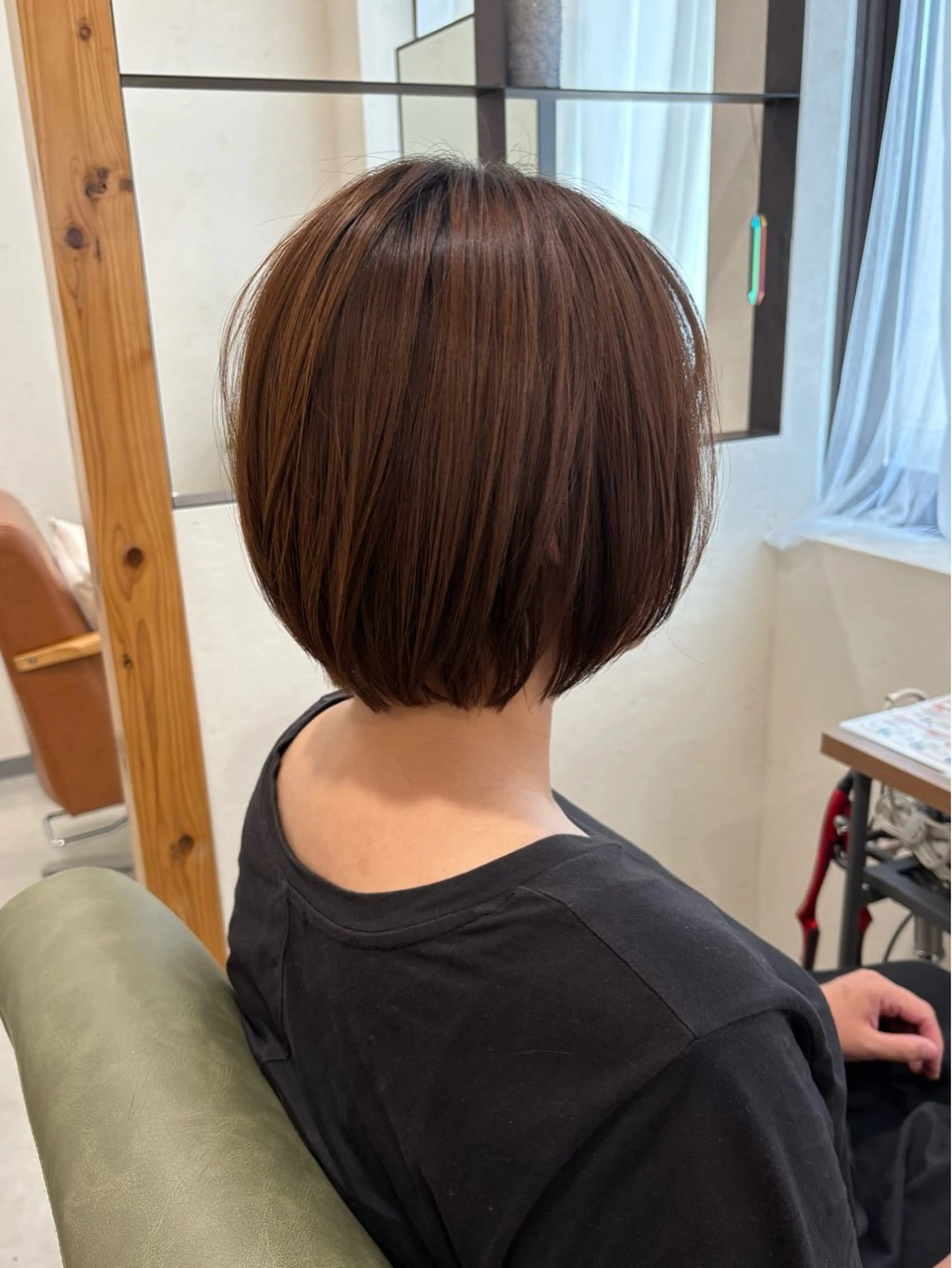 ショート ショートボブ ボブ ショートヘア 艶感暖色カラー /透明感/瀬戸山舞のヘアスタイル