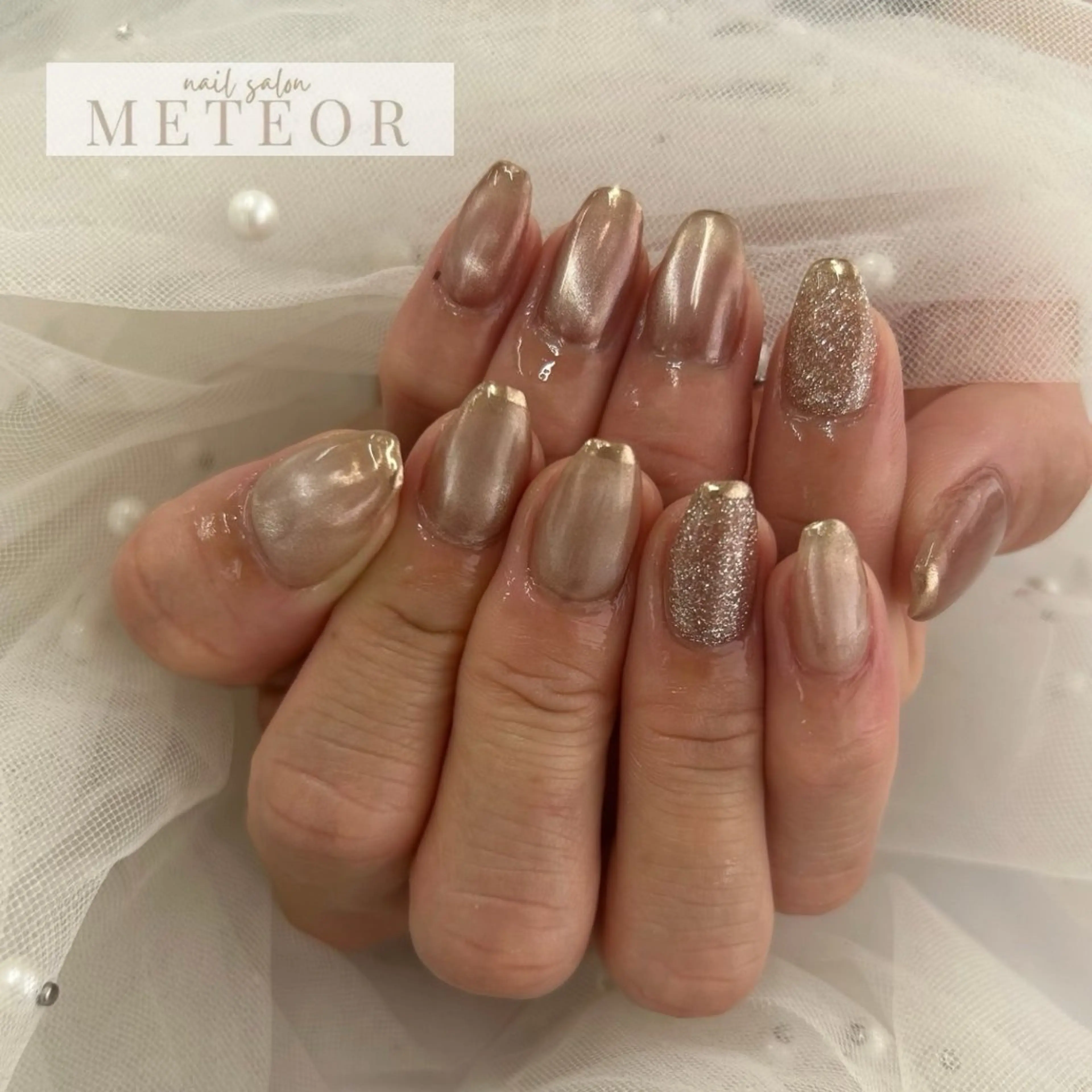 ネイル フラッシュネイル マグネットネイル ミラーネイル 春ネイル 夏ネイル ハンドネイル nailsalon meteor所属・METEOR💫 staffのネイルデザイン
