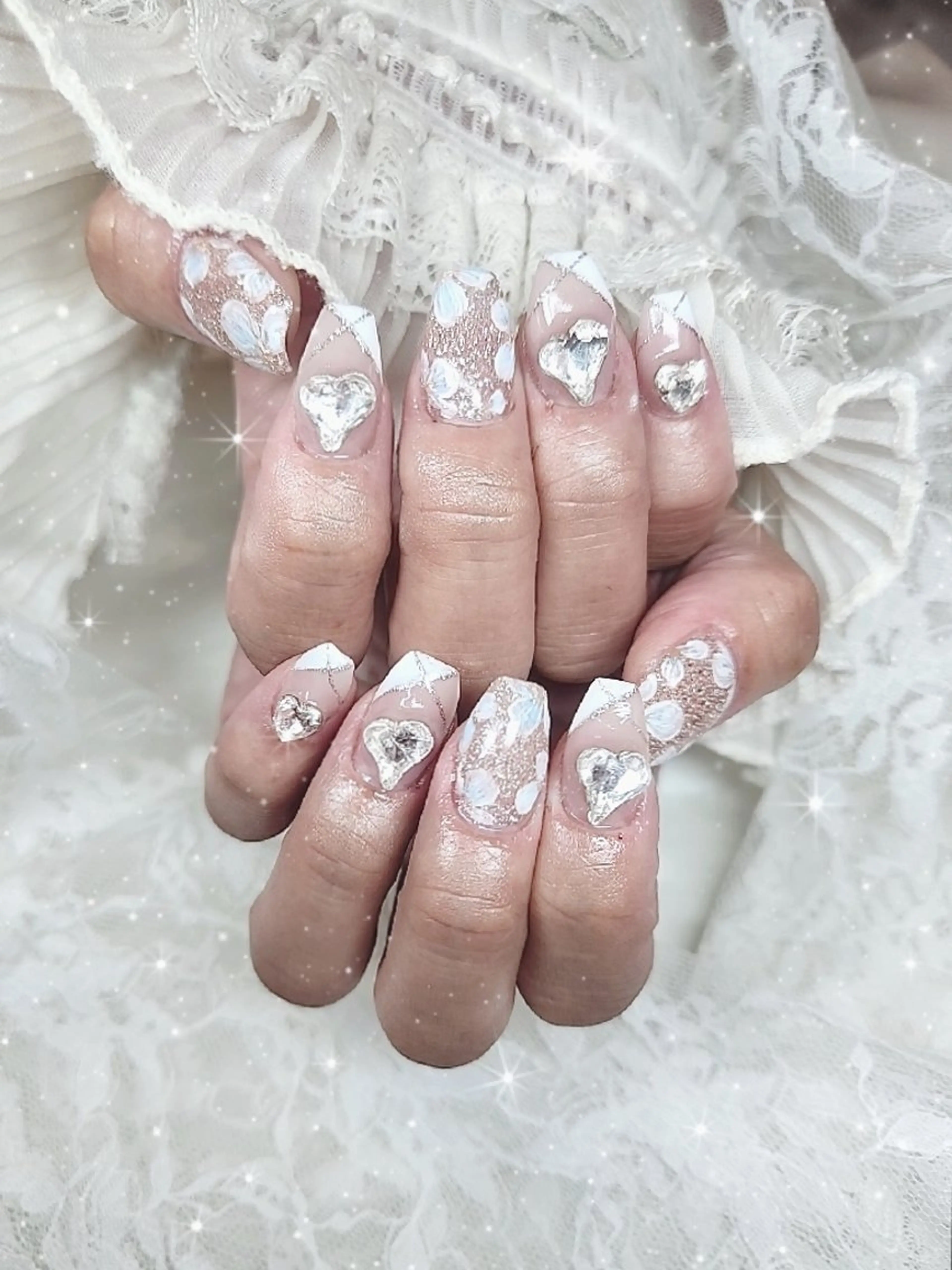 ネイル キラキラネイル 韓国ネイル 持ち込み オフィスネイル ピンク nailsalon sissy所属・sissy hatsuneのネイルデザイン