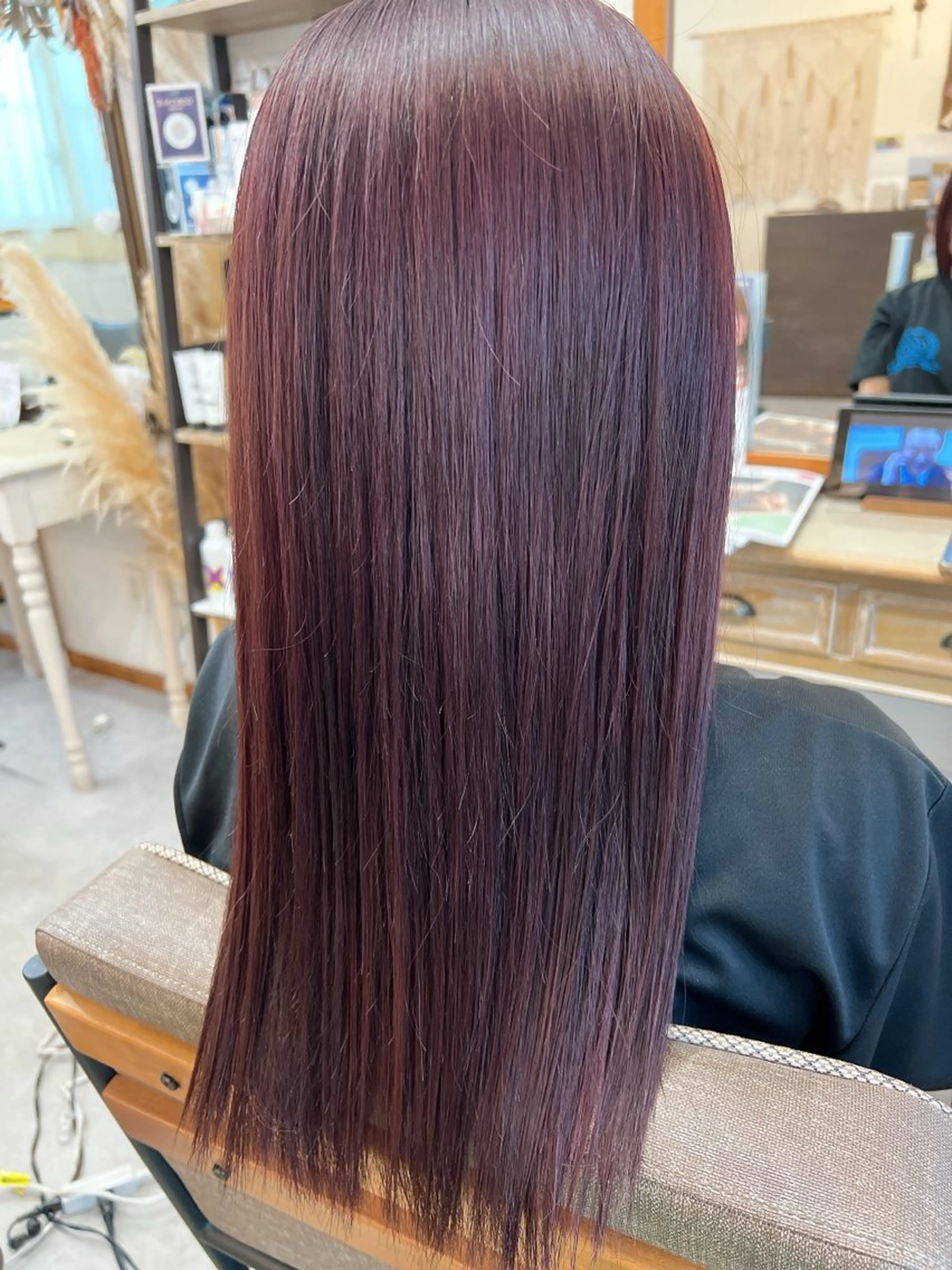 ロング カラー 髪質改善 トリートメント hair works raptureのヘアスタイル