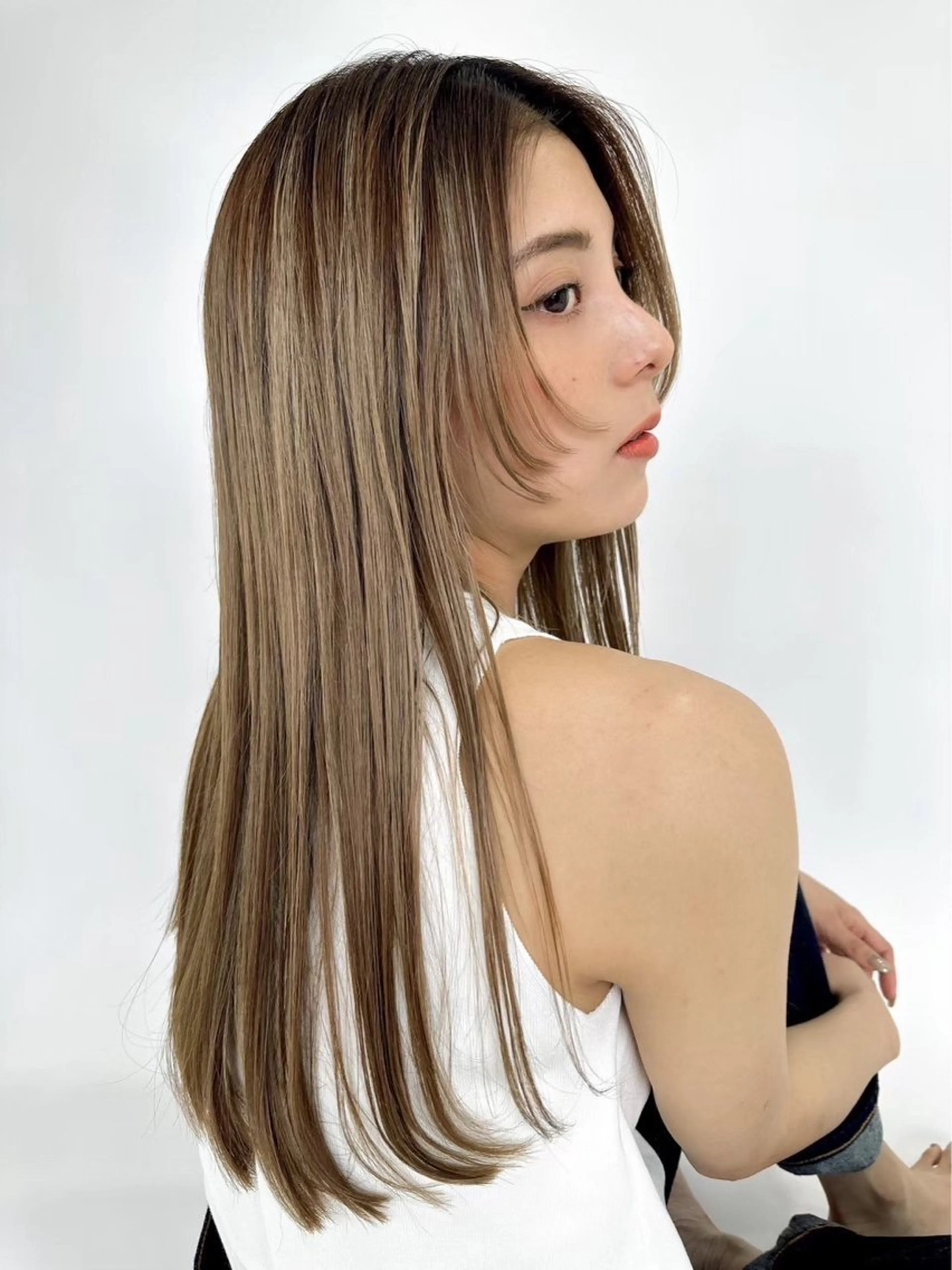 ロング カラー 平田 勝也のヘアスタイル