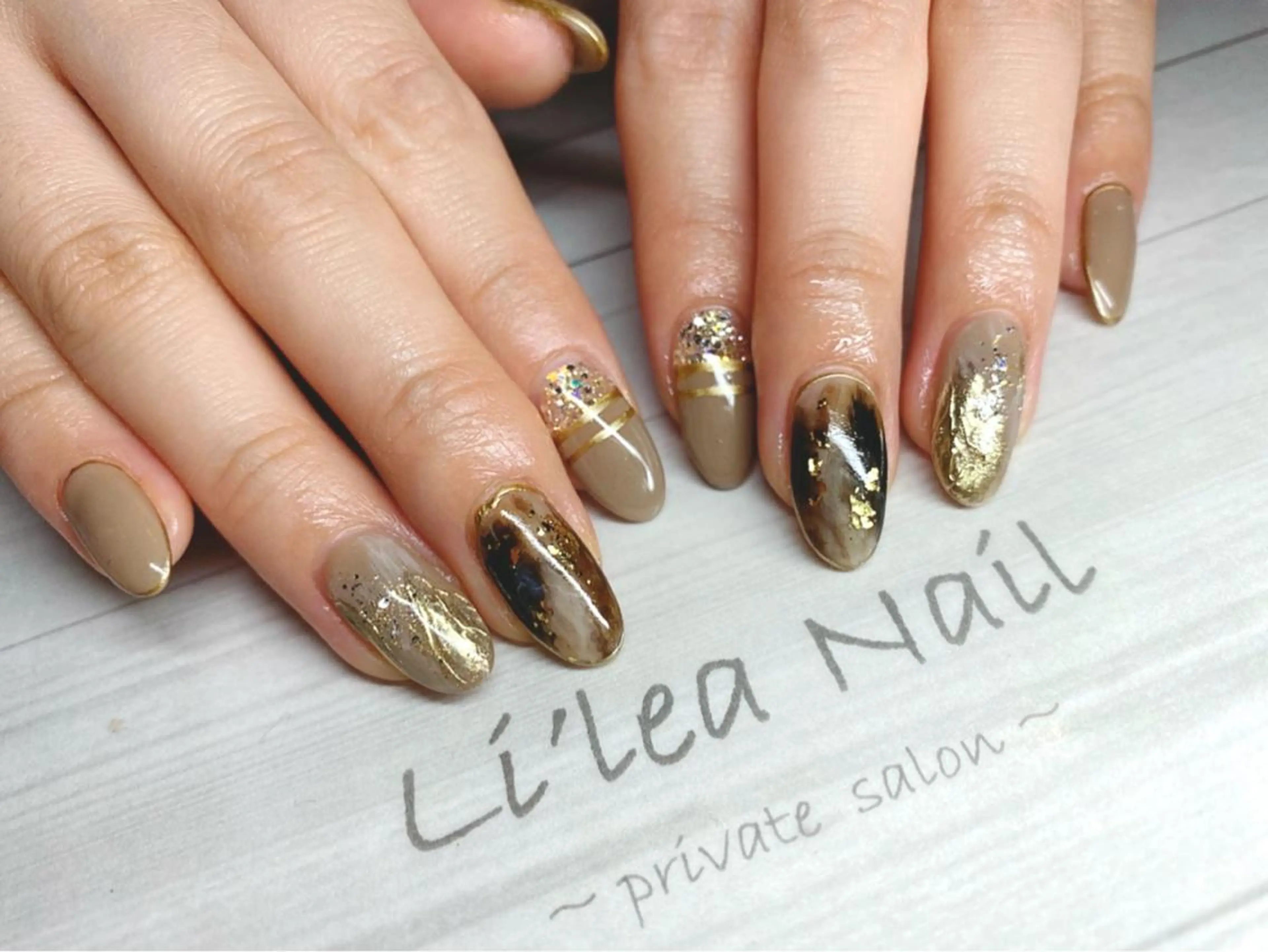 ネイル Li'leaNail AINAのネイルデザイン