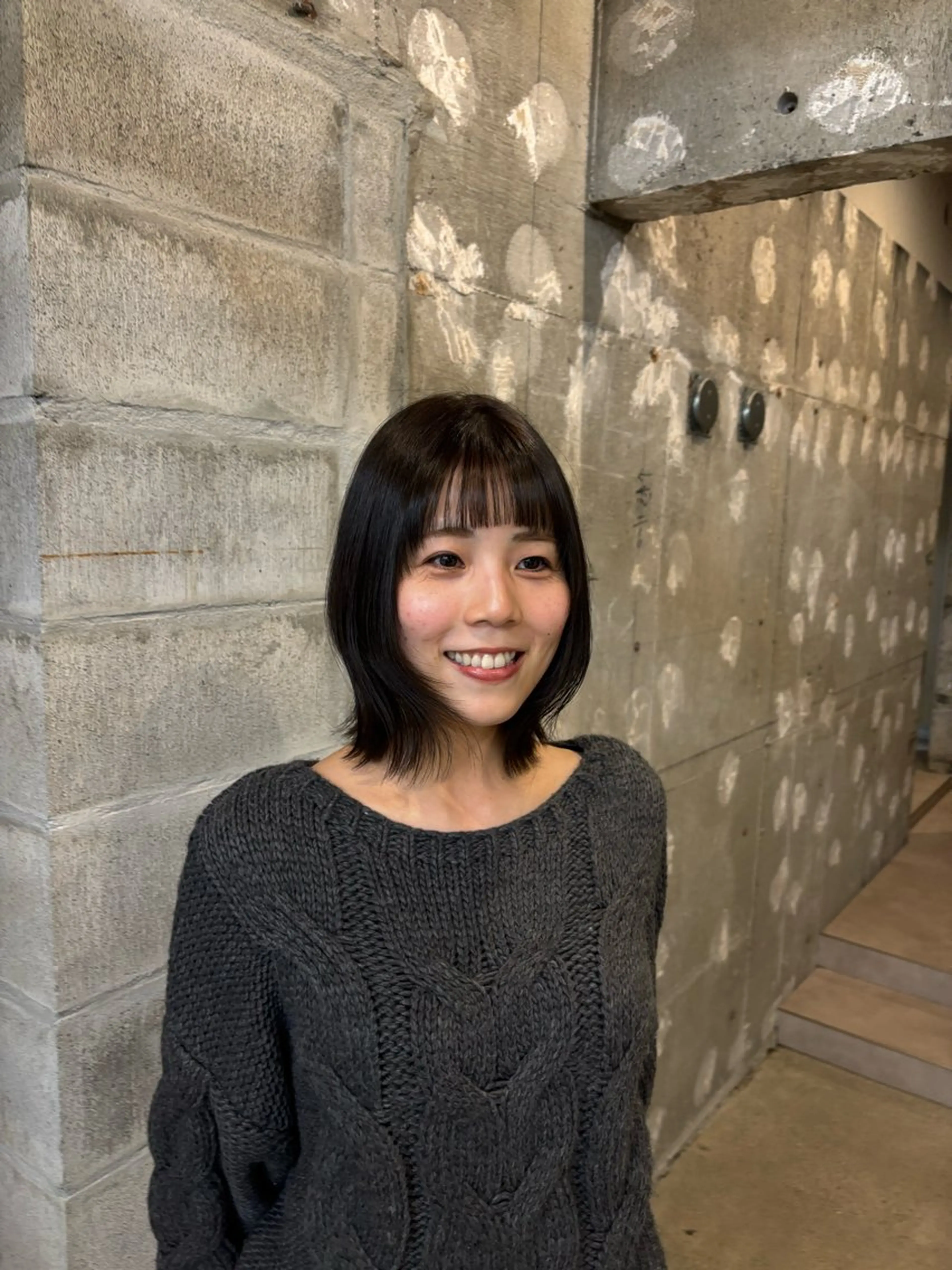 ショート カラー ブラウンカラー オン眉 ヘアカラー トリートメント サアヤ/ SYS by fitのヘアスタイル