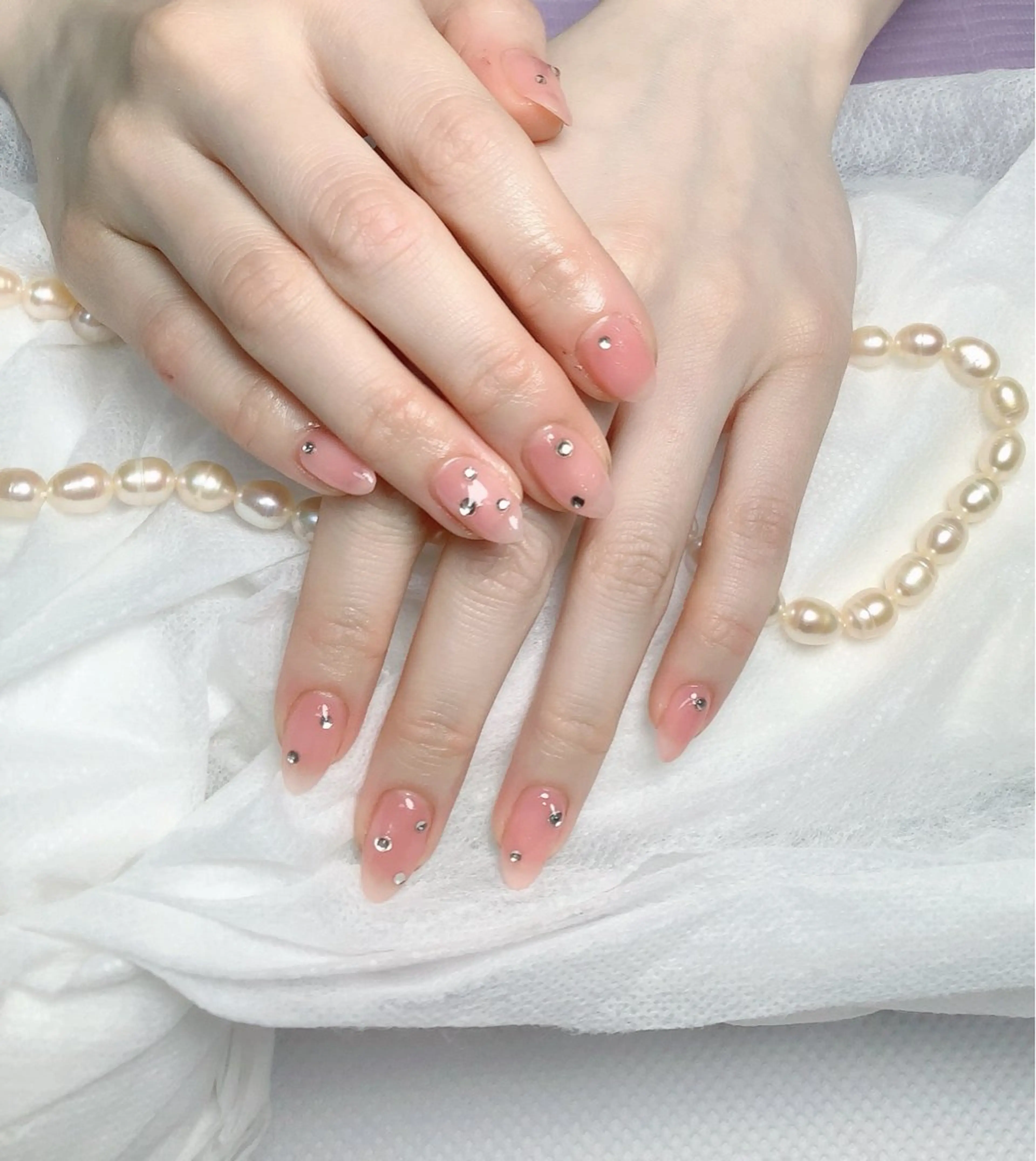 ネイル pink ladyサロン所属・べ にのネイルデザイン