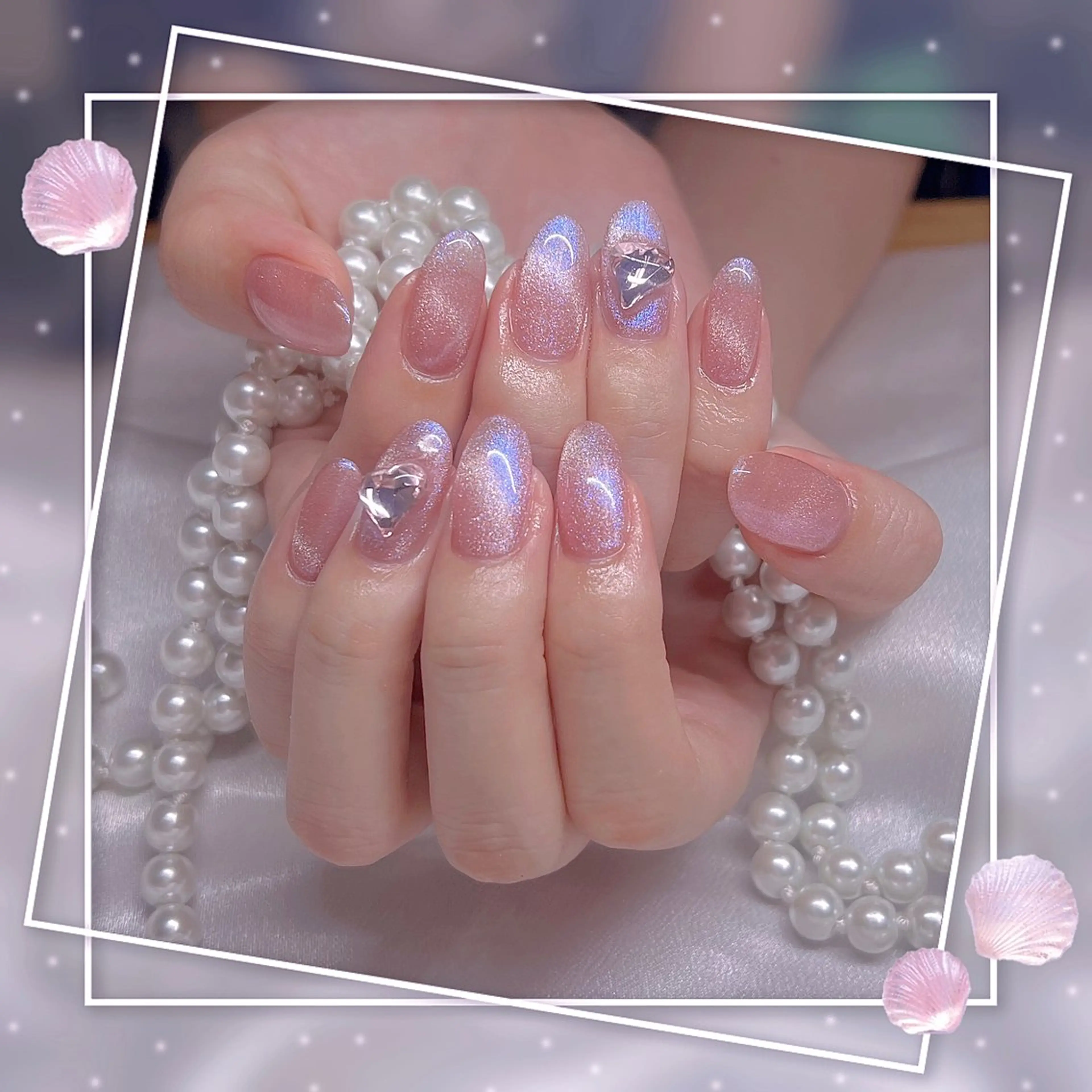 ネイル フレンチネイル グラデーション キラキラネイル 韓国ネイル マグネットネイル ハンドネイル Chill Nailsalonのネイルデザイン