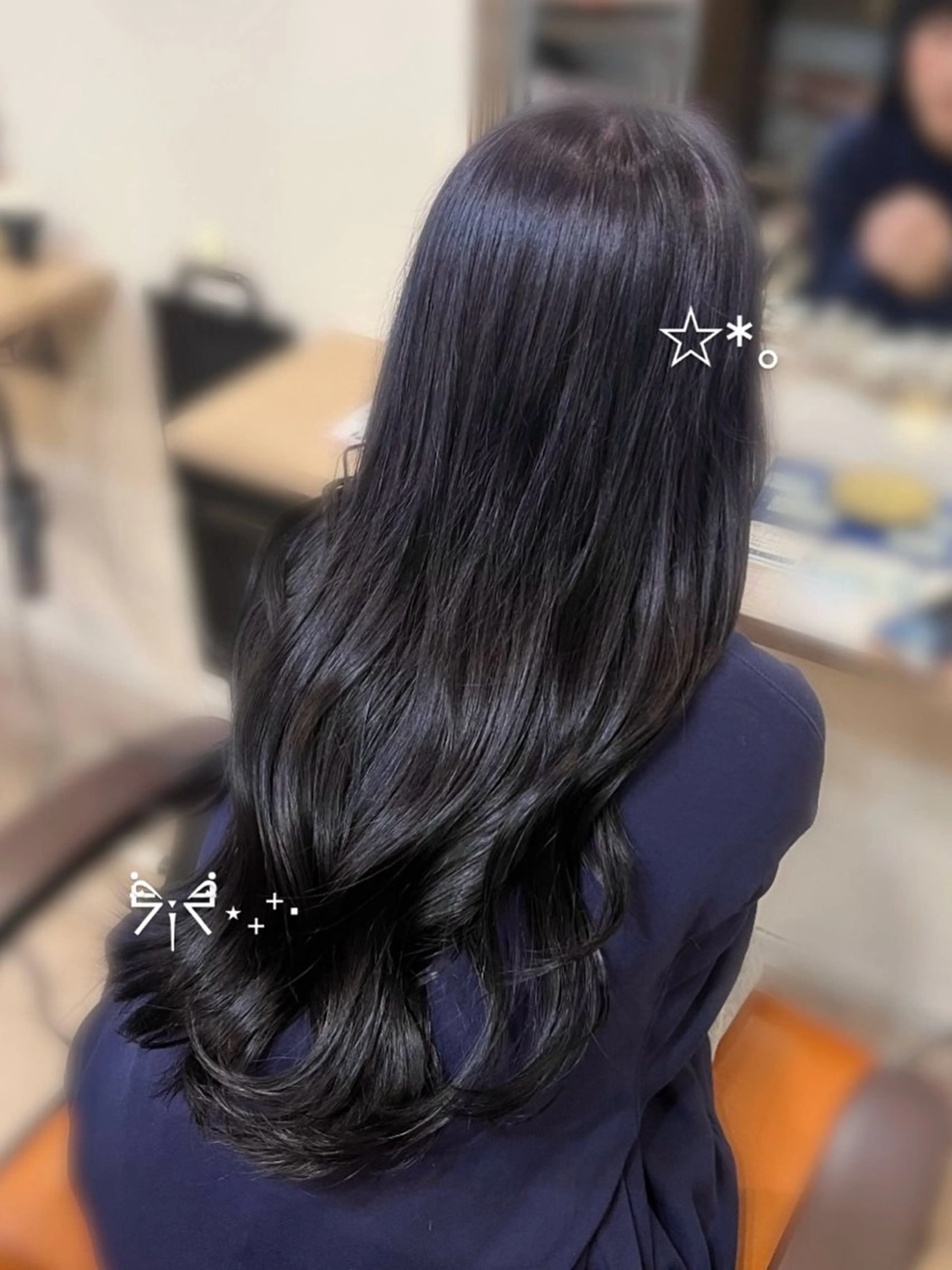 ロング カラー ブリーチ ヘアカラー ショコラ梅田所属・ひなた 🌟*.+ﾟのヘアスタイル