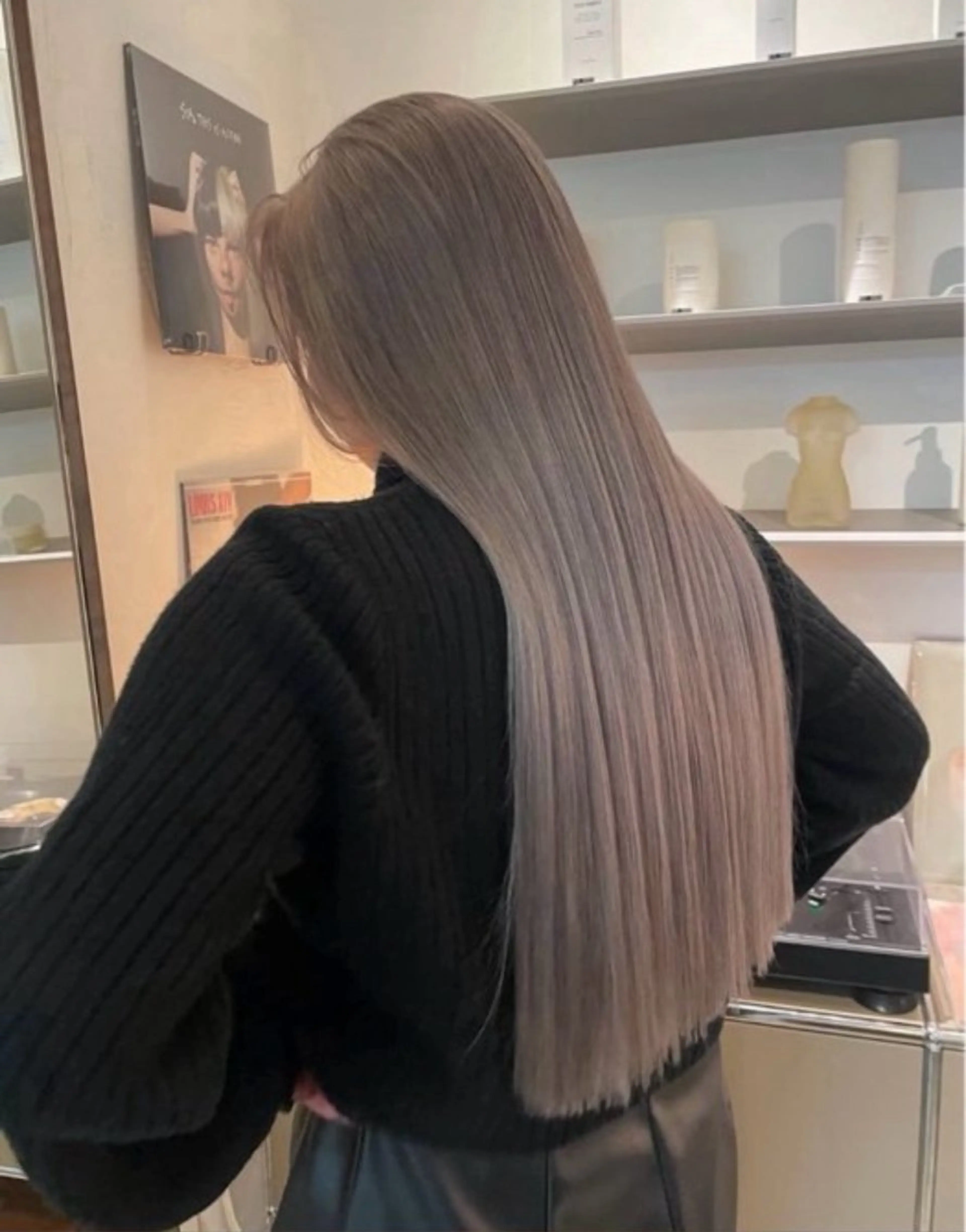 ロング カラー ヘアカラー Tsukasa/ ハイトーン/寒色のヘアスタイル