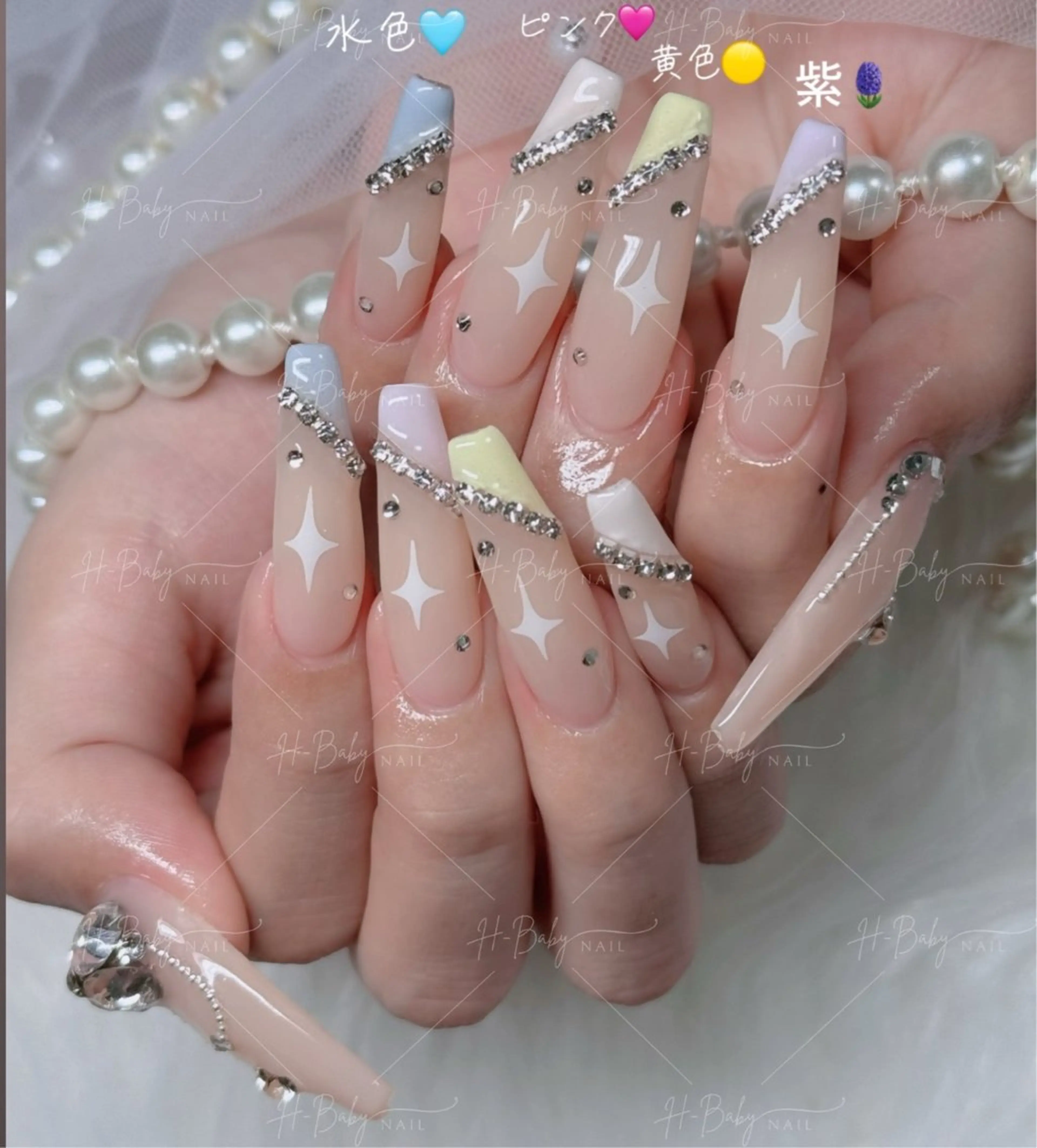 ネイル フレンチネイル ジェルネイル ガラスフレンチ ハロウィン ハート ハンドネイル H.baby Nail Salonのネイルデザイン