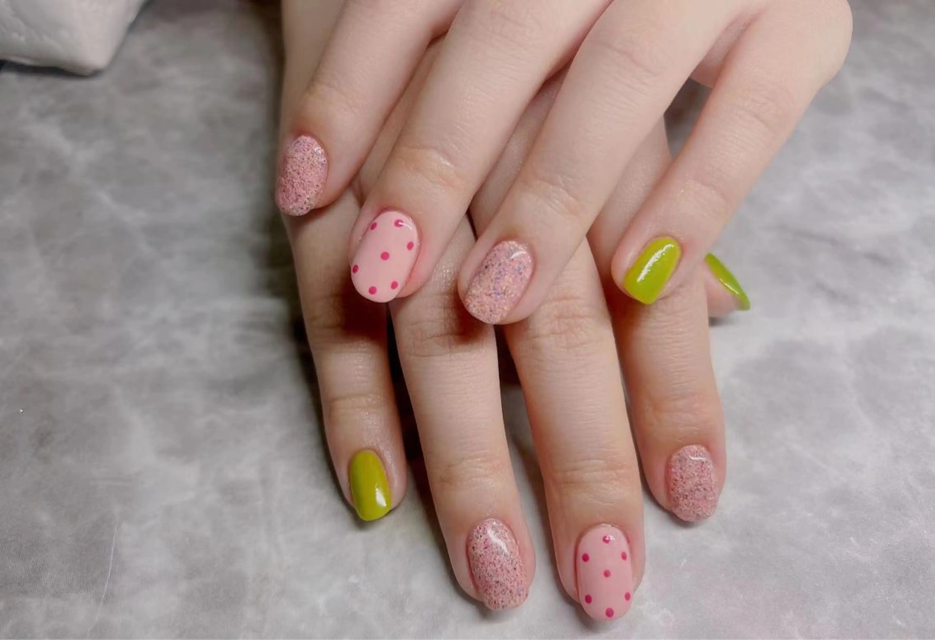 ネイル u1salon所属・ゆい ユイのネイルデザイン