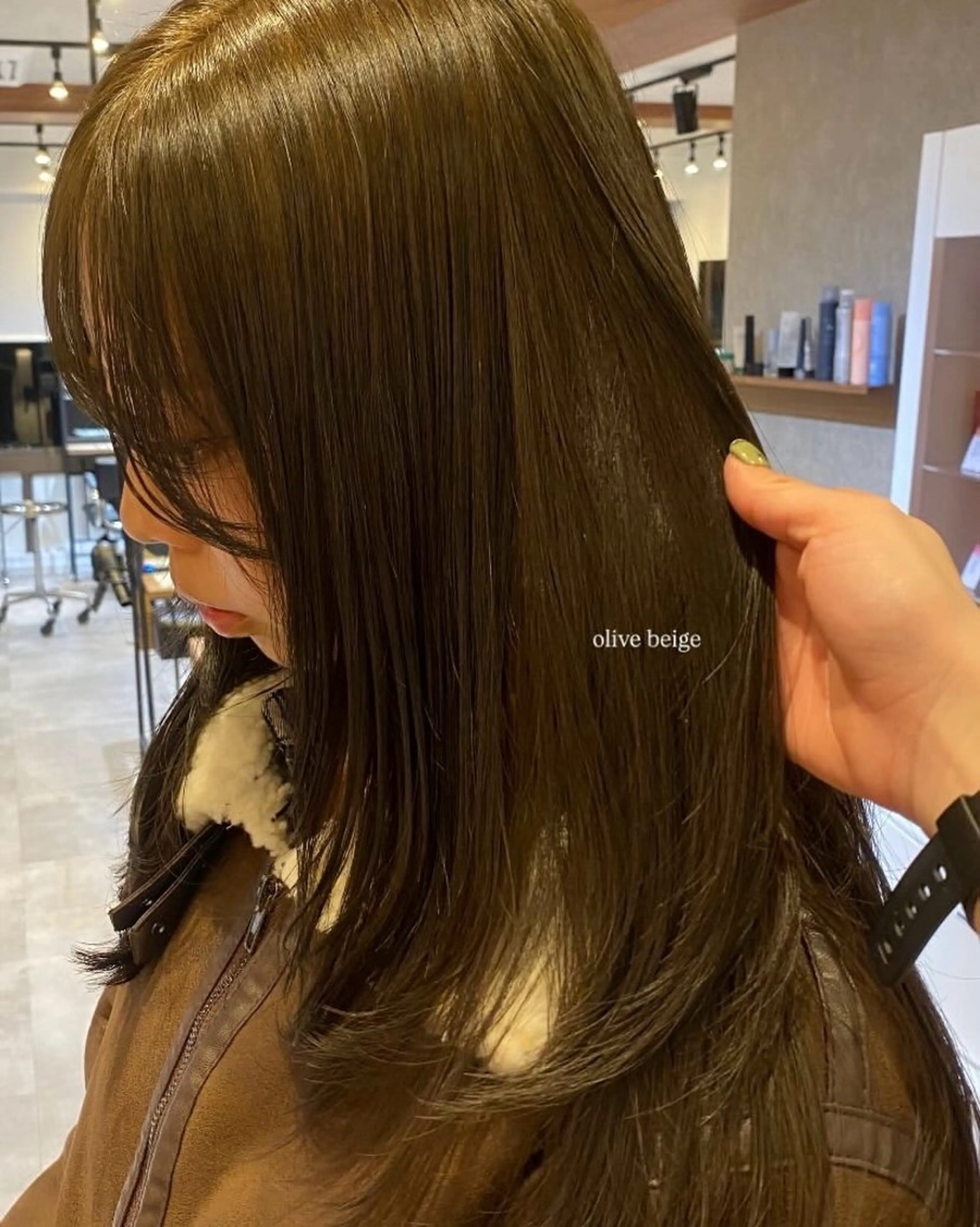 ロング カラー elima所属・fifth elima.yuanのヘアスタイル