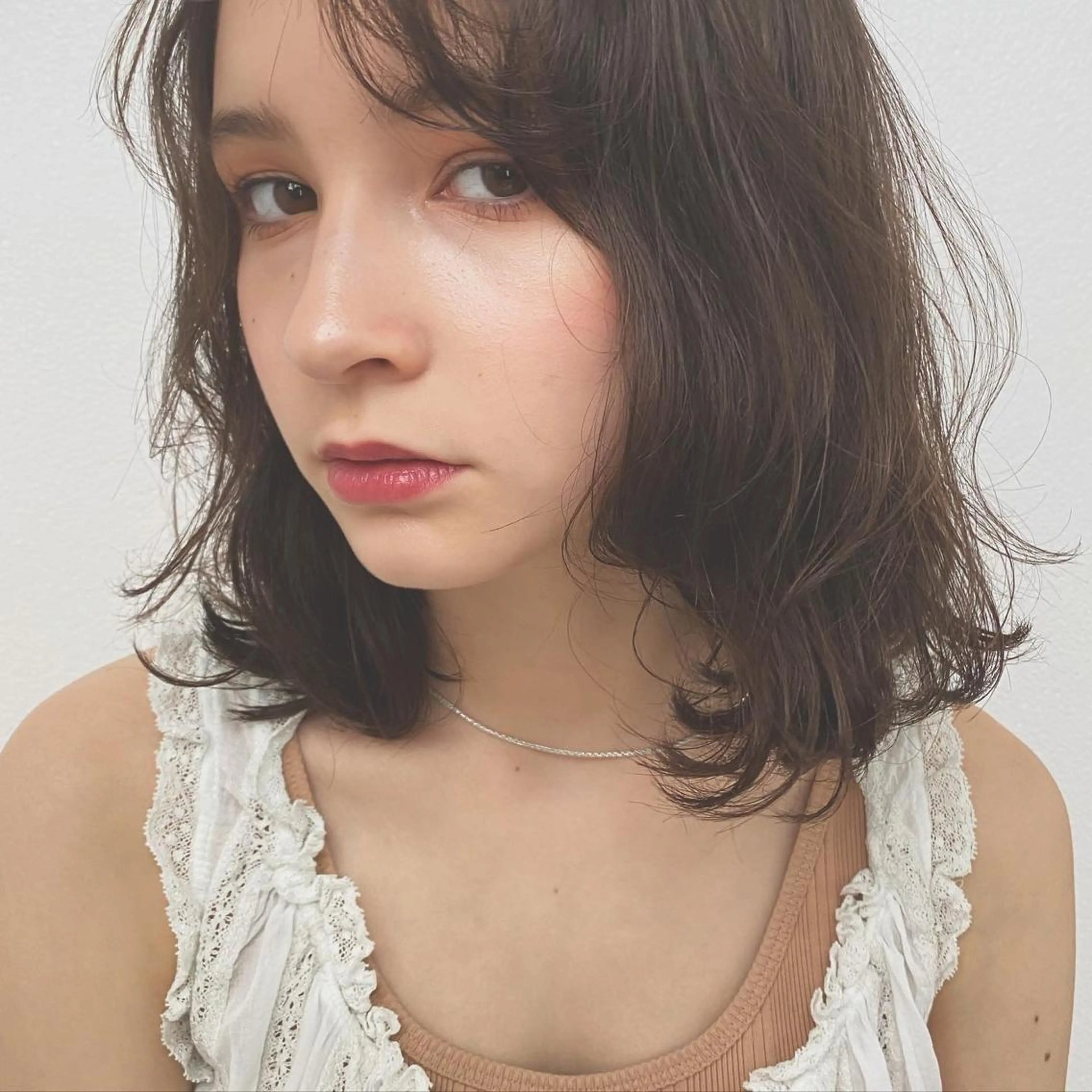 ミディアム カラー パーマ ヘアアレンジ メンズ キッズ ネイル マツエク・マツパ ヘアカラー モリモト サナのヘアスタイル