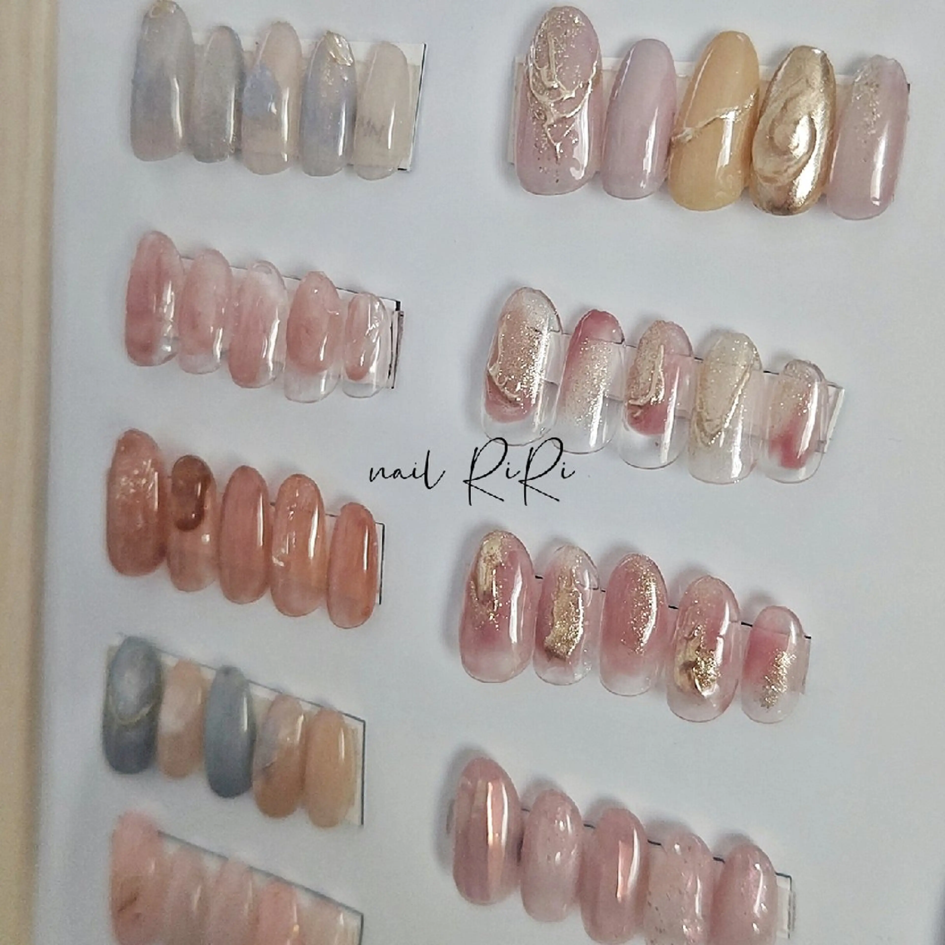 ネイル ハンドネイル フットネイル nail RiRi アトレナチュラのエステ・リラクイメージ