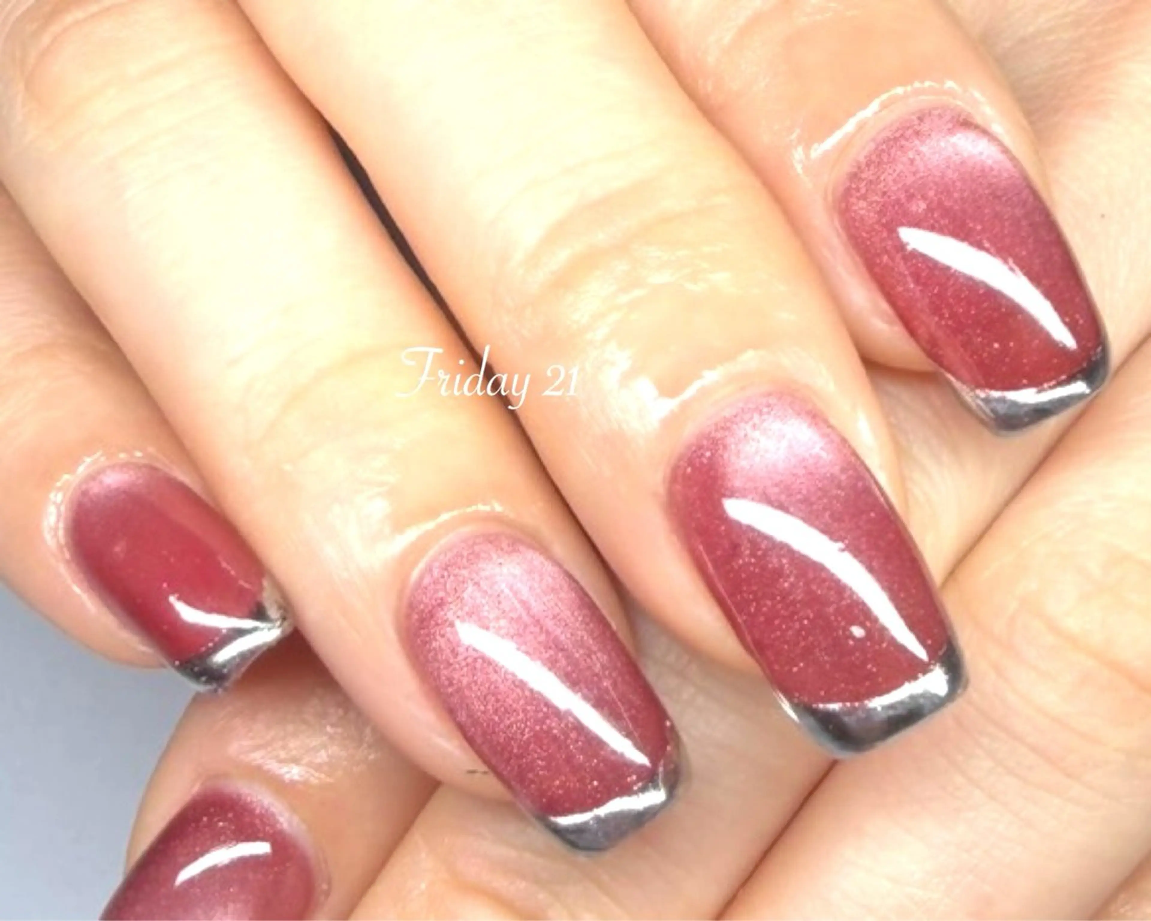 ネイル ネイルサロン Friday 21所属・ネイルサロン Friday 21のネイルデザイン