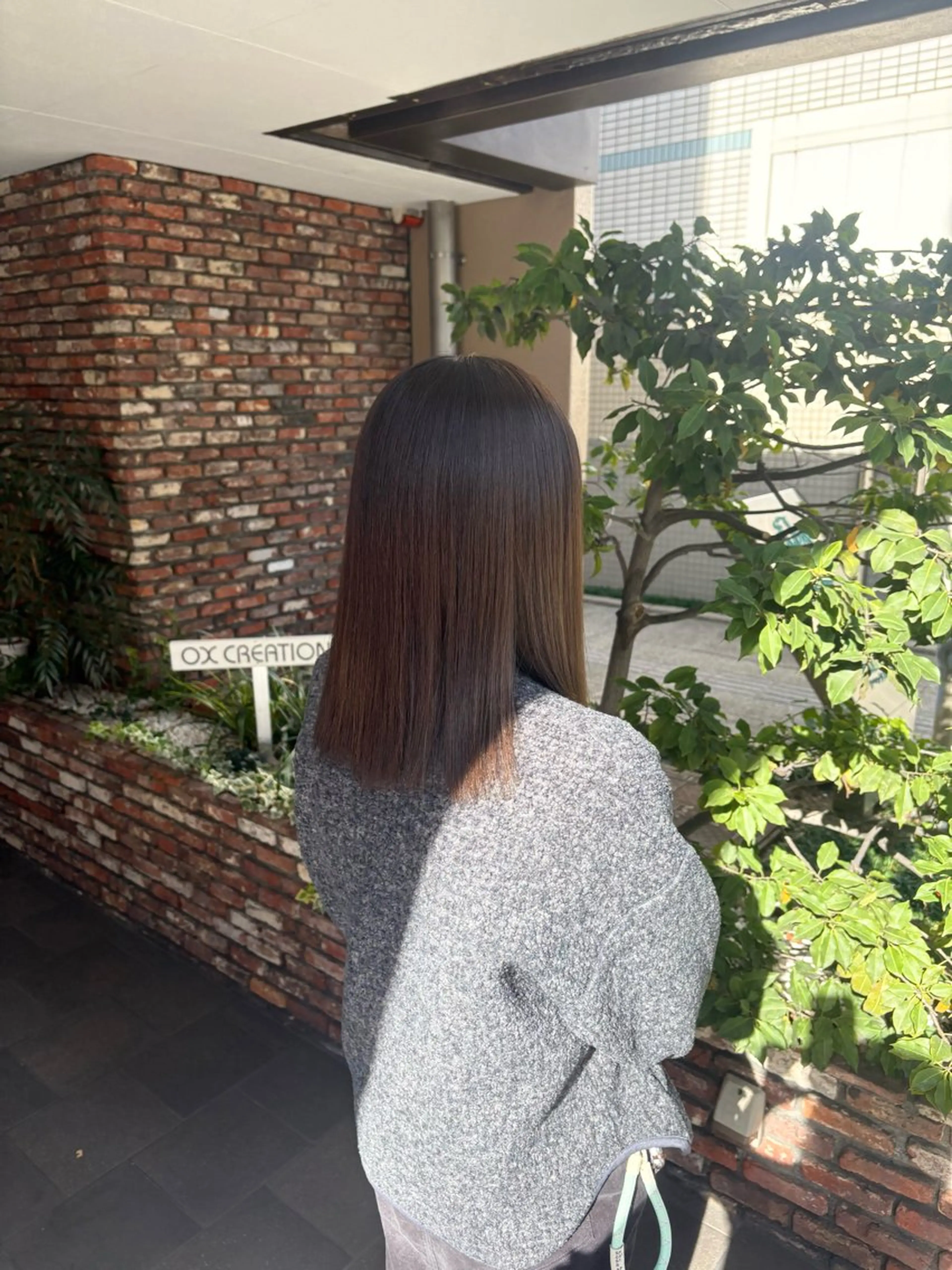 ミディアム カット ヘアカラー トリートメント ショート 顔周りレイヤー/マオのヘアスタイル