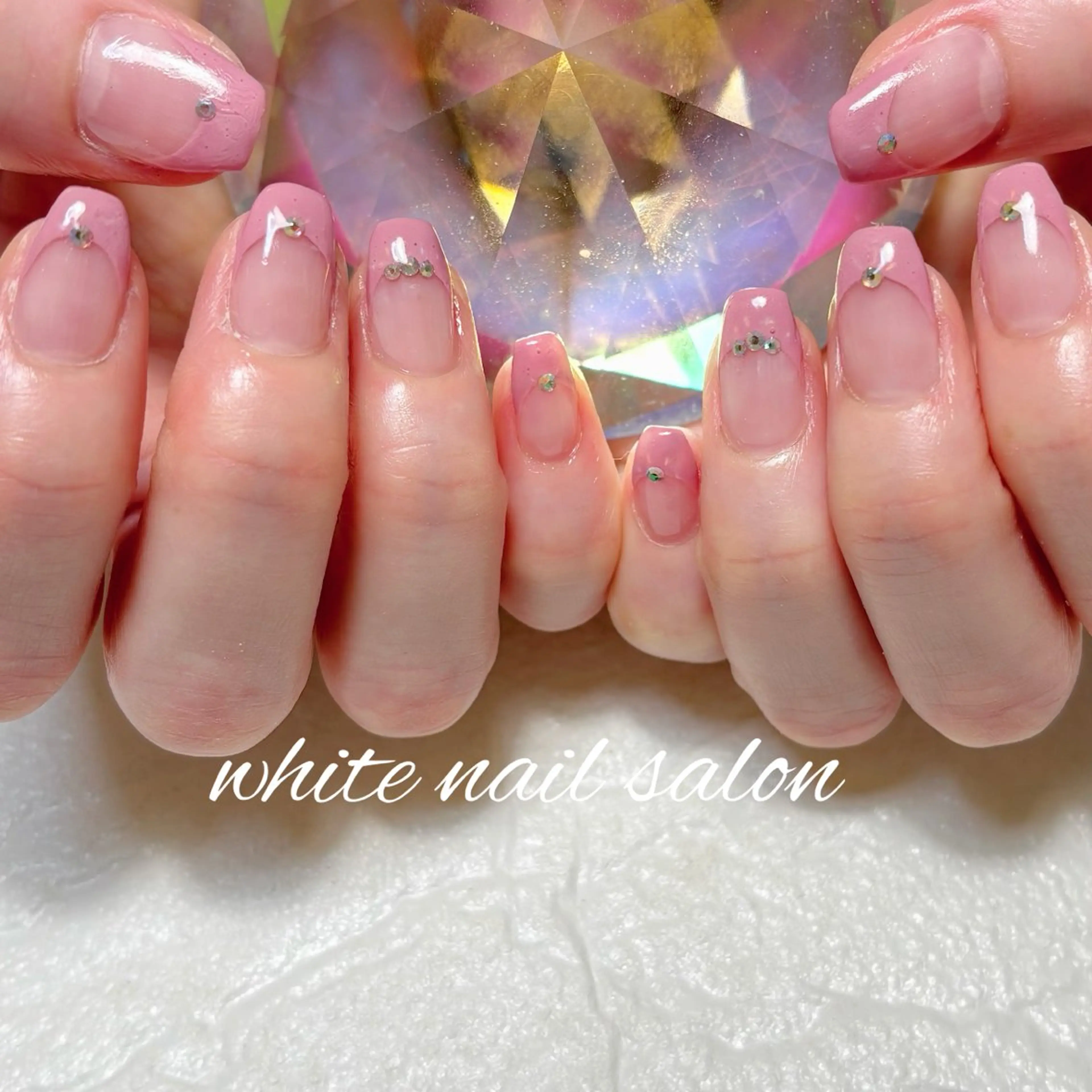 ネイル フットネイル ホワイト ハンドネイル white nail salonのネイルデザイン